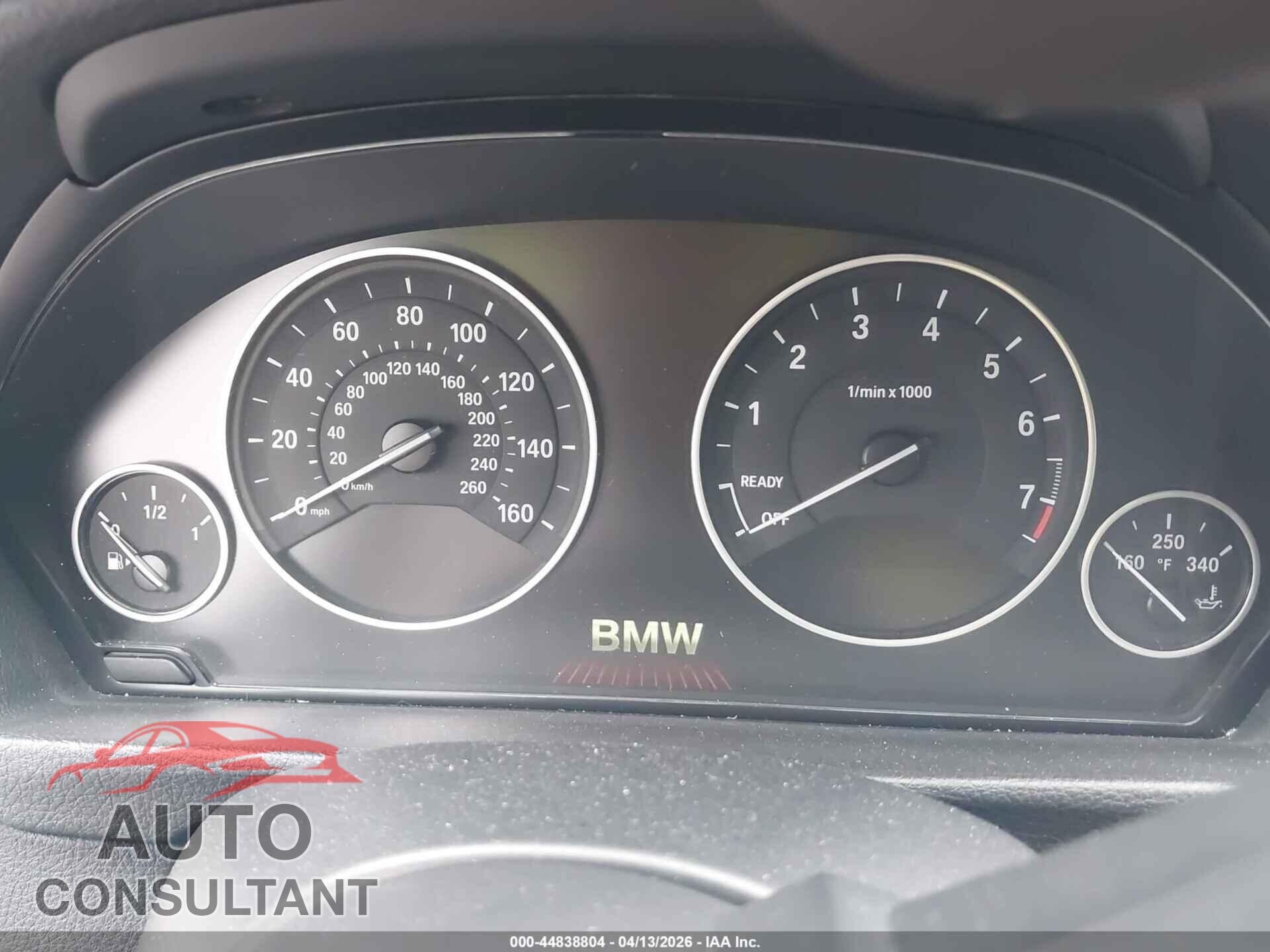 BMW 320I 2015 - WBA3B1G56FNT64477