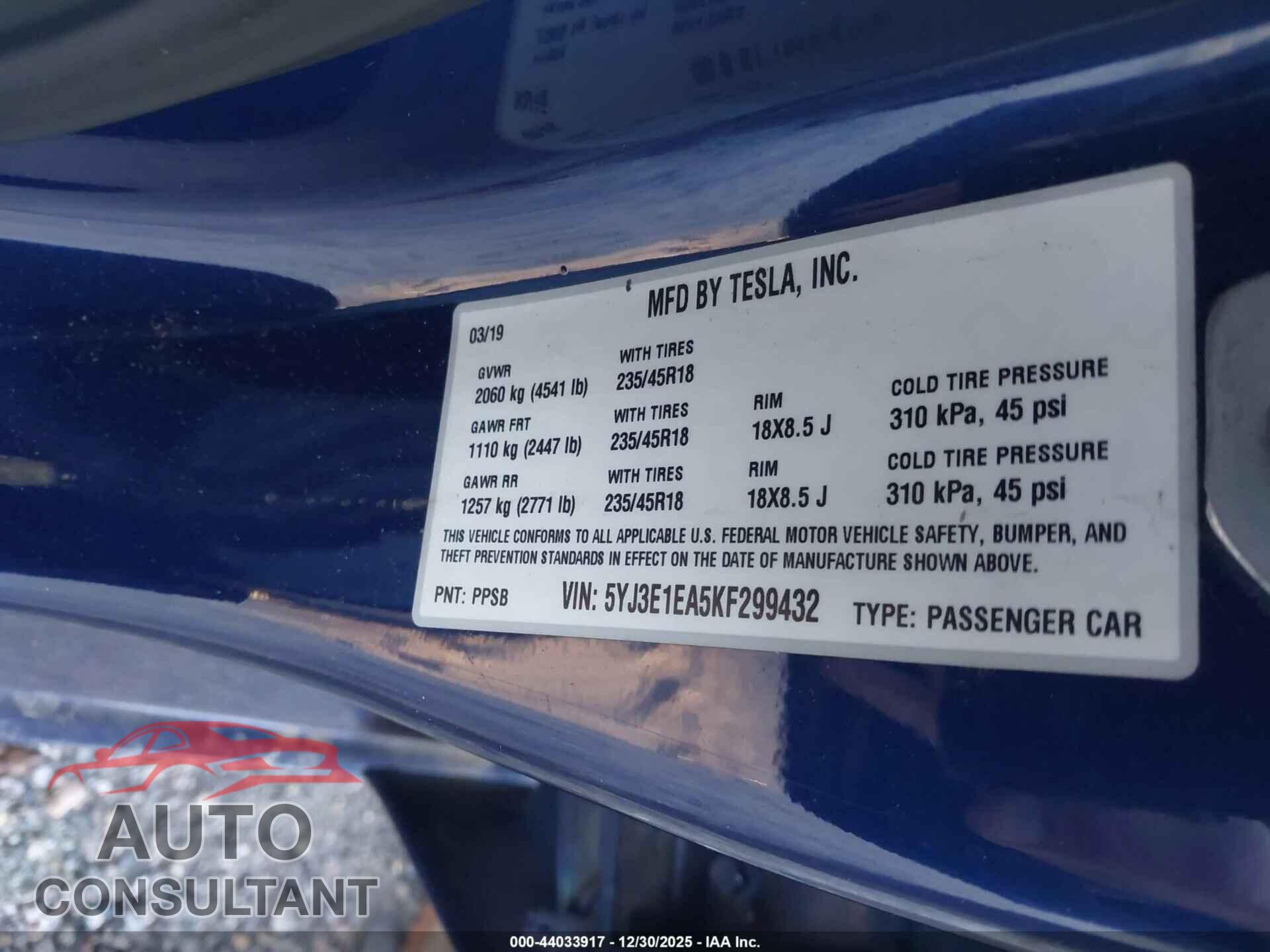 TESLA MODEL 3 2019 - 5YJ3E1EA5KF299432