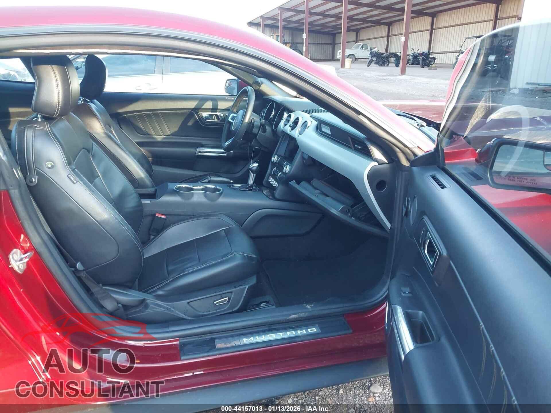 FORD MUSTANG 2017 - 1FA6P8TH5H5279603