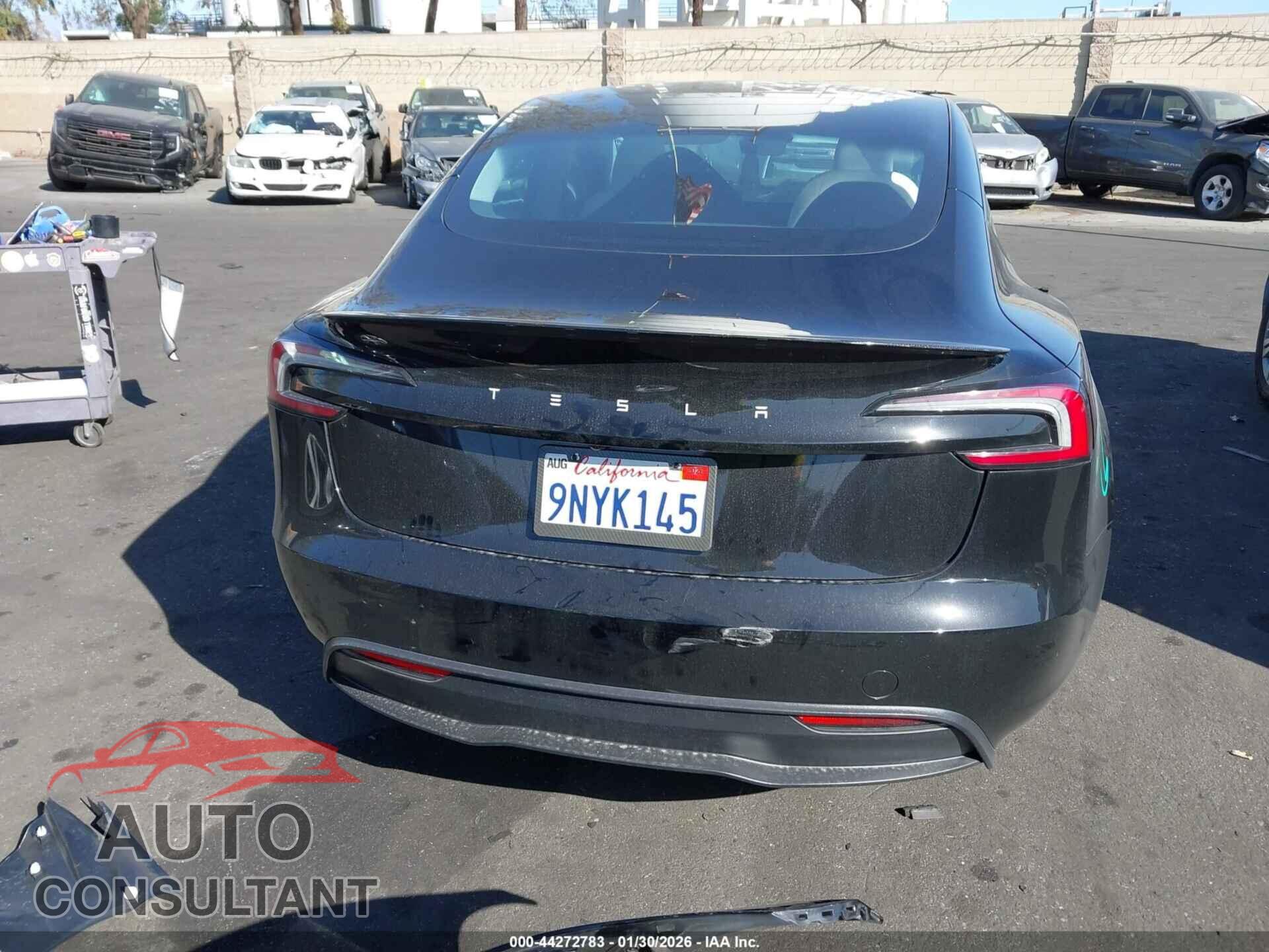 TESLA MODEL 3 2024 - 5YJ3E1EAXRF844308
