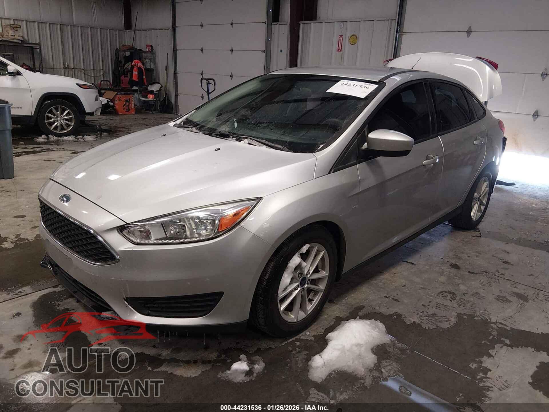 FORD FOCUS 2018 - 1FADP3F25JL224720
