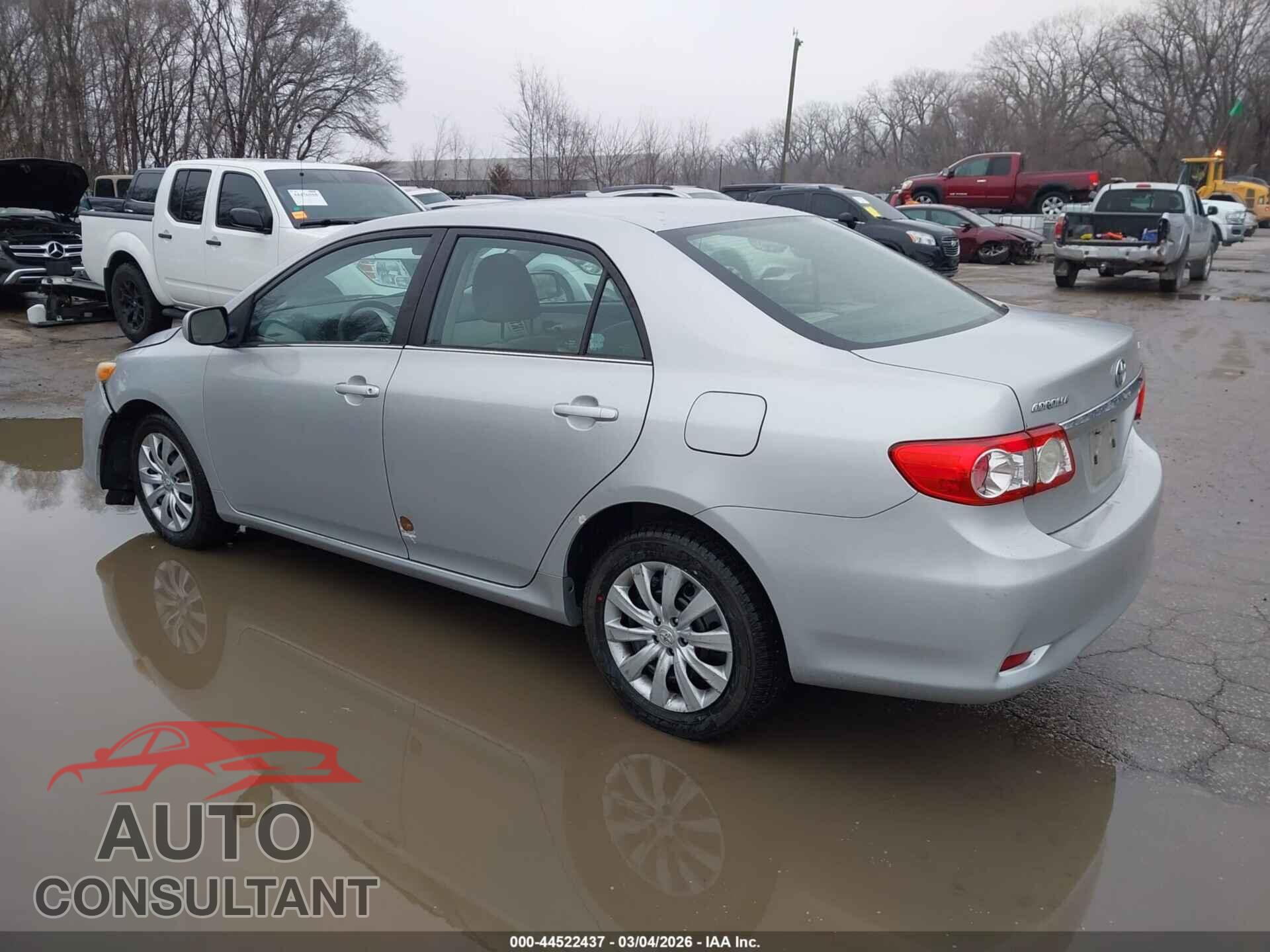 TOYOTA COROLLA 2013 - 2T1BU4EE3DC922721