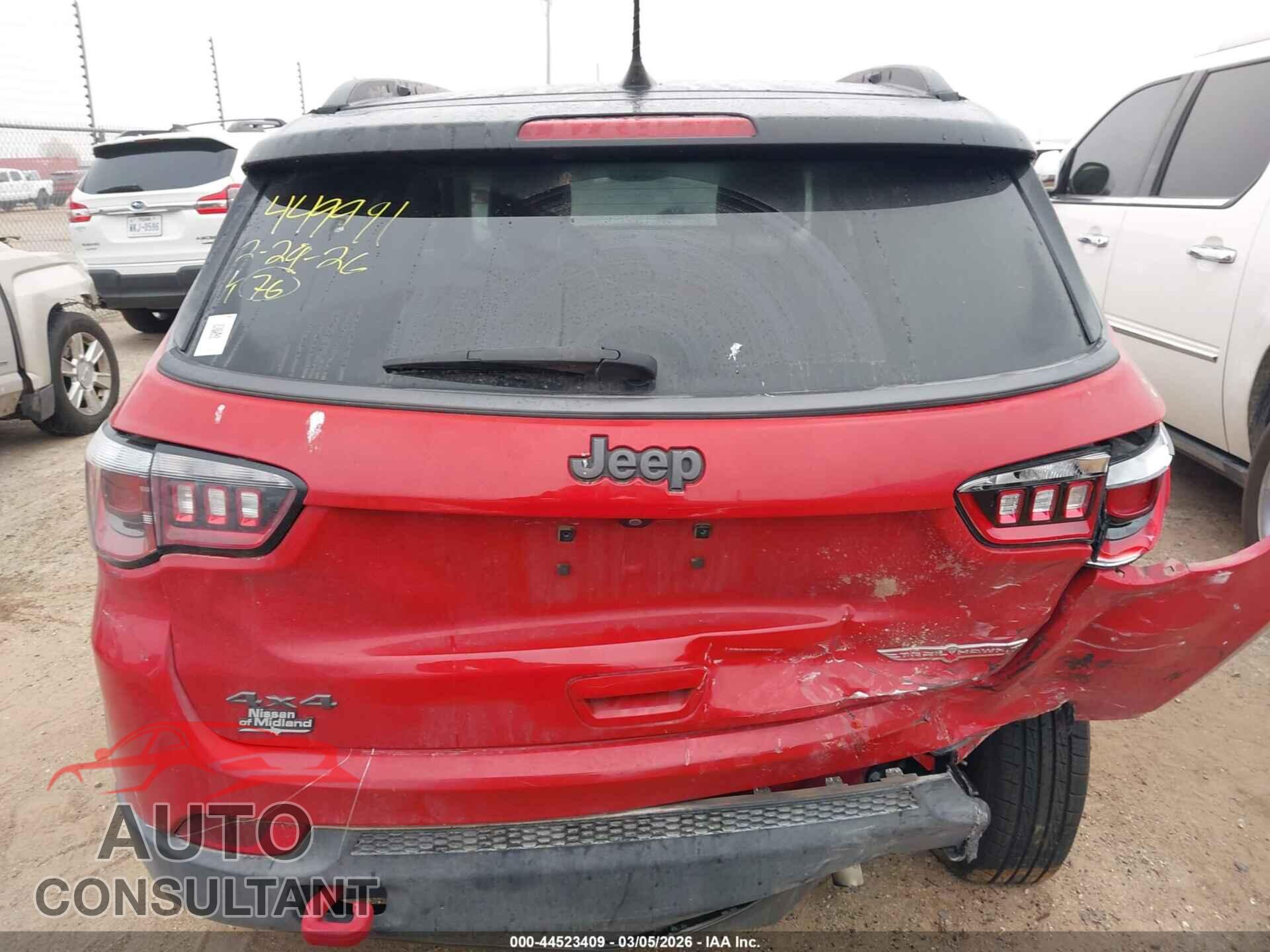 JEEP COMPASS 2019 - 3C4NJDDB7KT829076