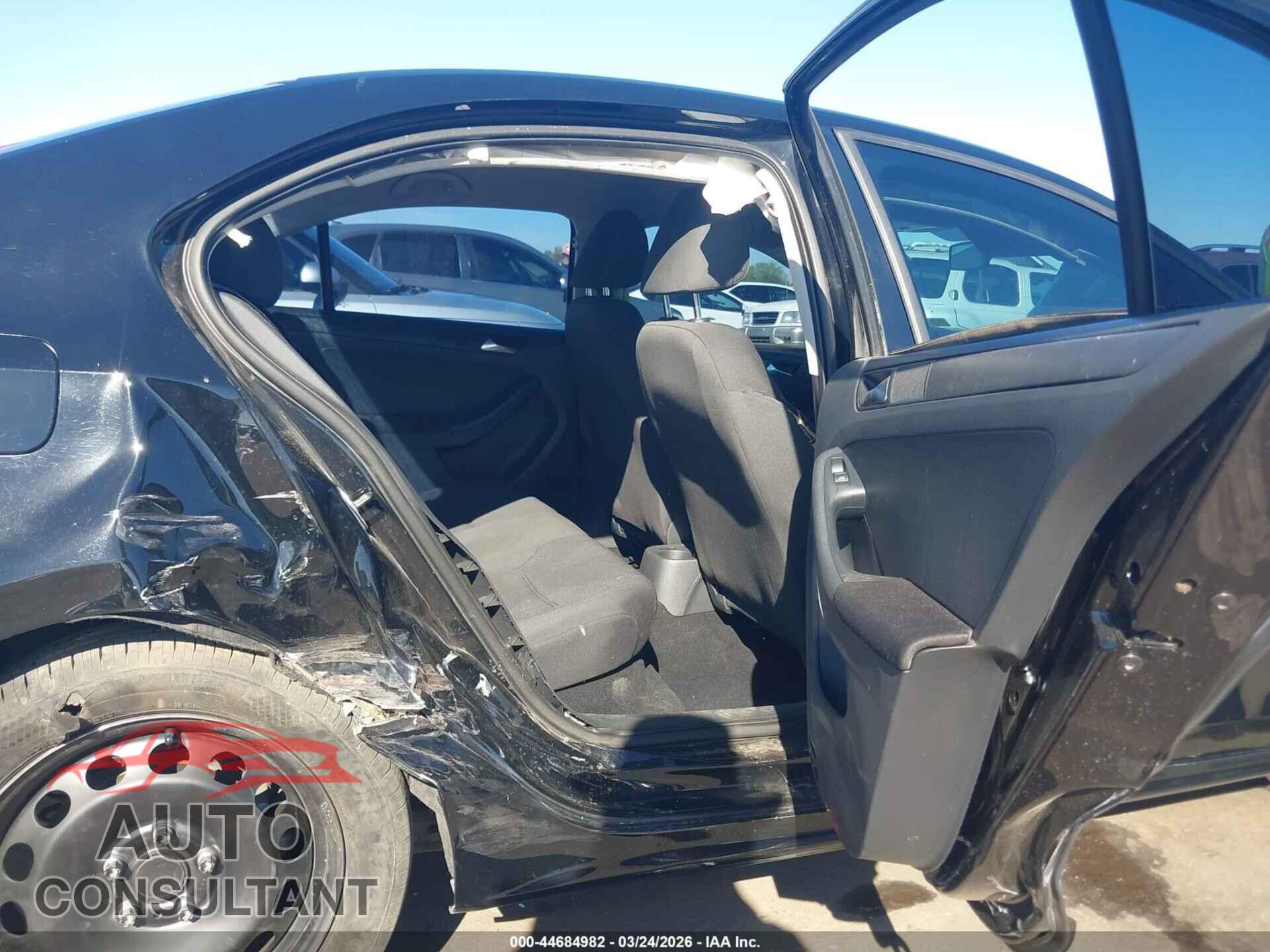 VOLKSWAGEN JETTA 2012 - 3VW2K7AJ1CM385439