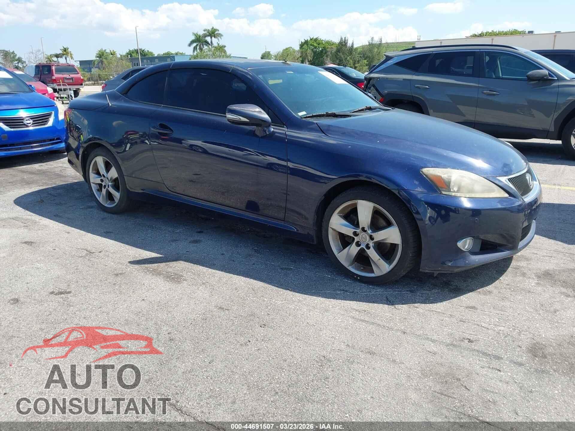 LEXUS IS 250C 2011 - JTHFF2C20B2515488