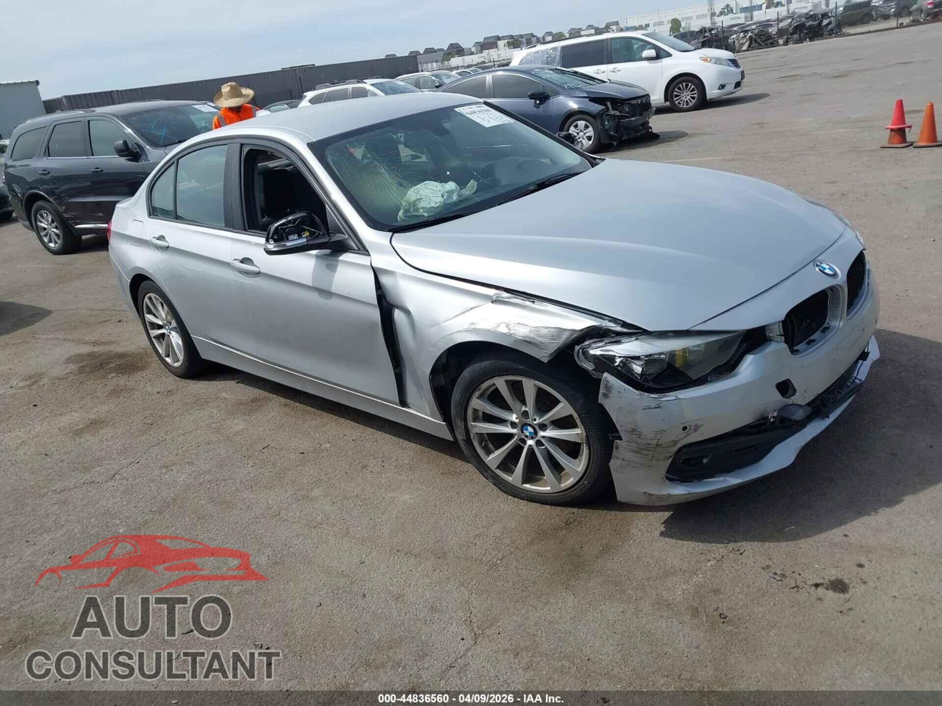 BMW 320I 2016 - WBA8E1G5XGNT33554