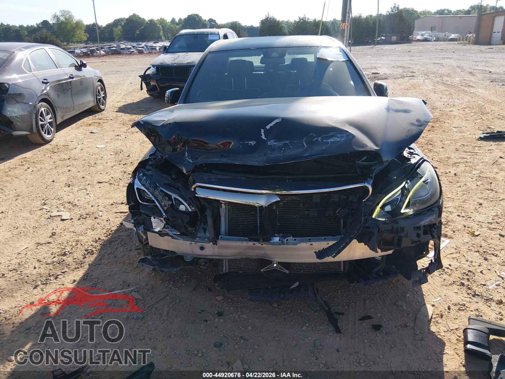 MERCEDES-BENZ E 400 2015 - WDDHF6FB4FB145364