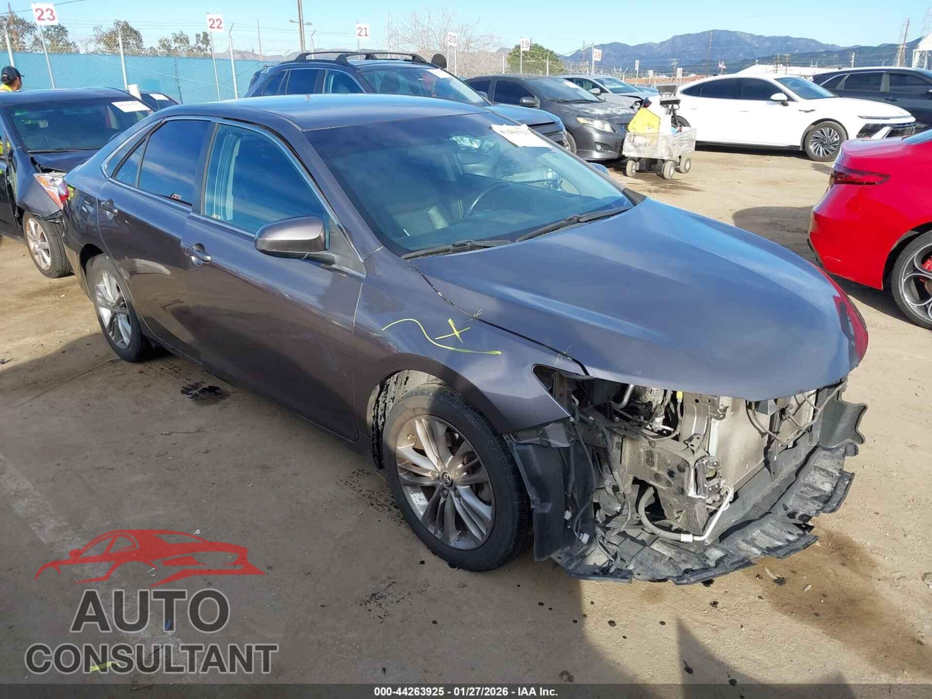 TOYOTA CAMRY 2015 - 4T1BF1FK2FU042995