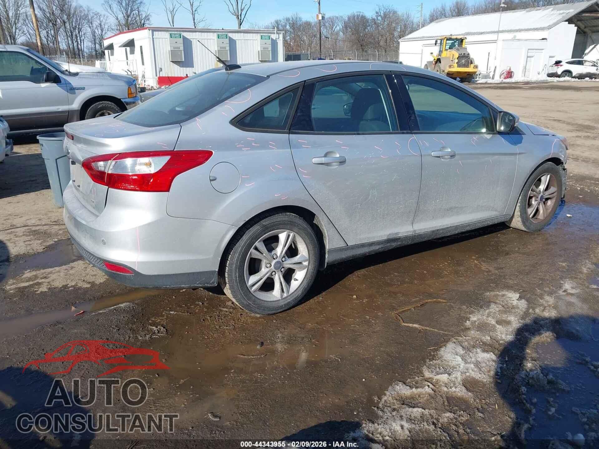 FORD FOCUS 2014 - 1FADP3F21EL359313