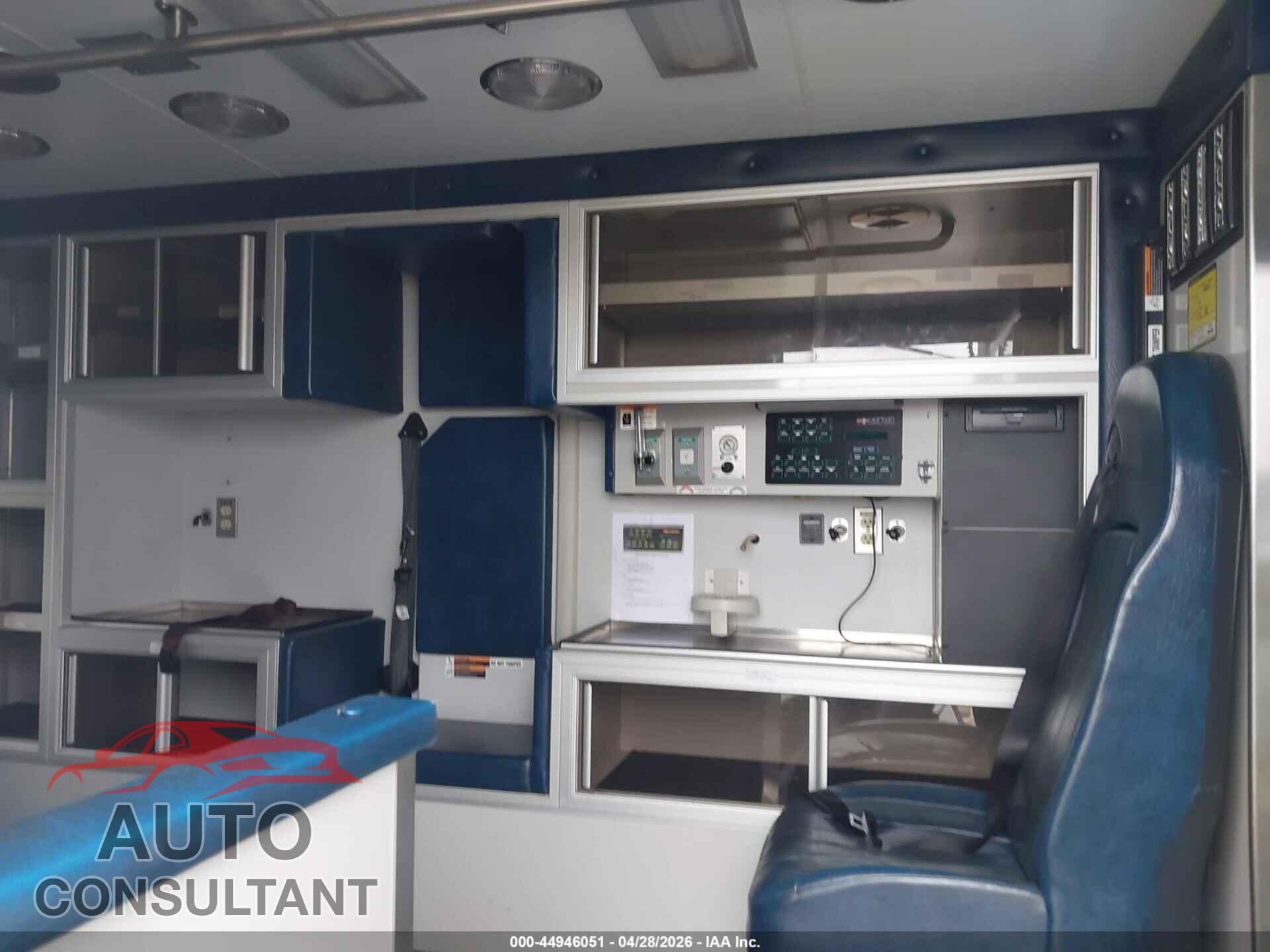 FORD E-350 CUTAWAY 2011 - 1FDWE3FS8BDB00117