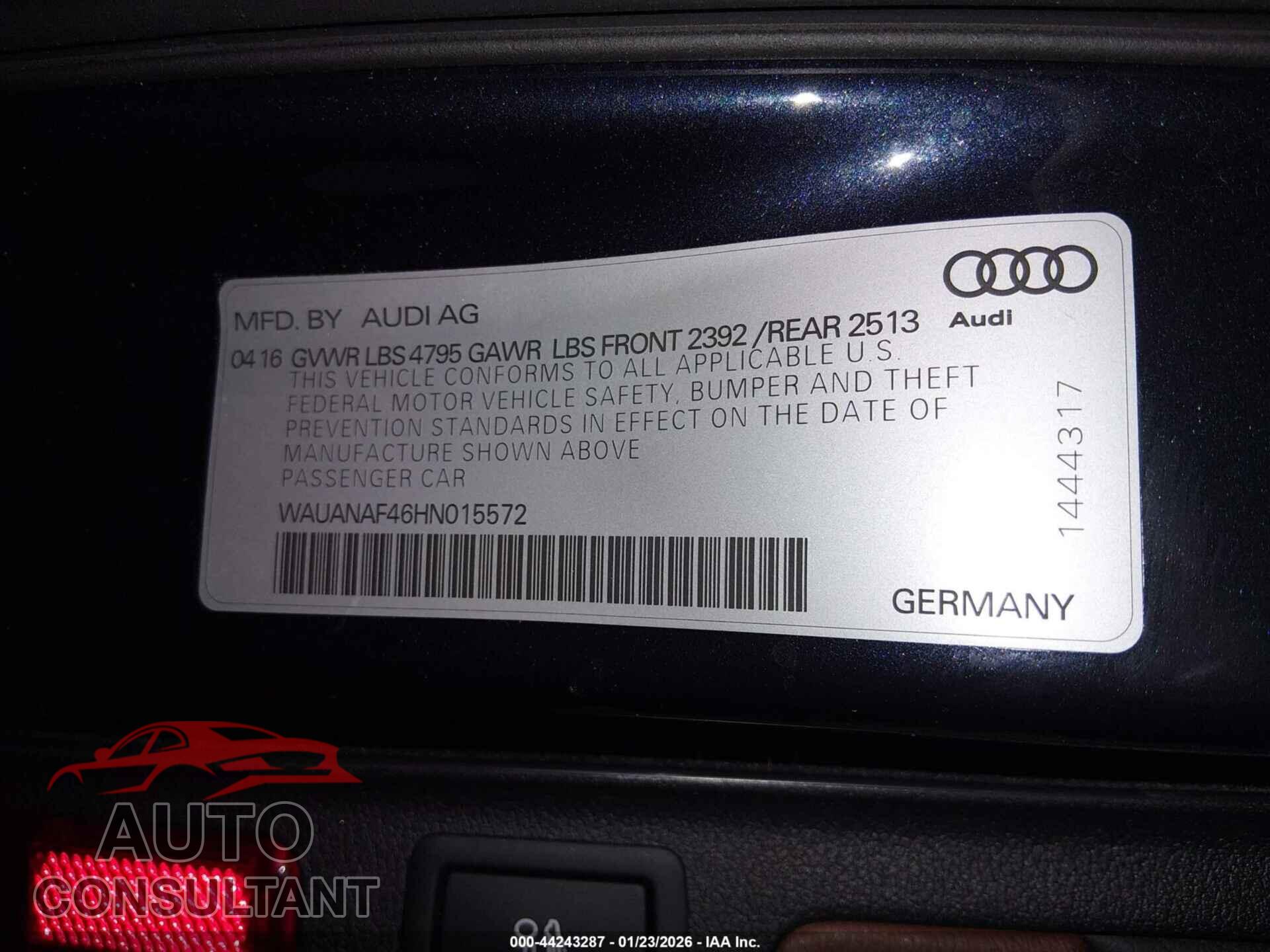AUDI A4 2017 - WAUANAF46HN015572