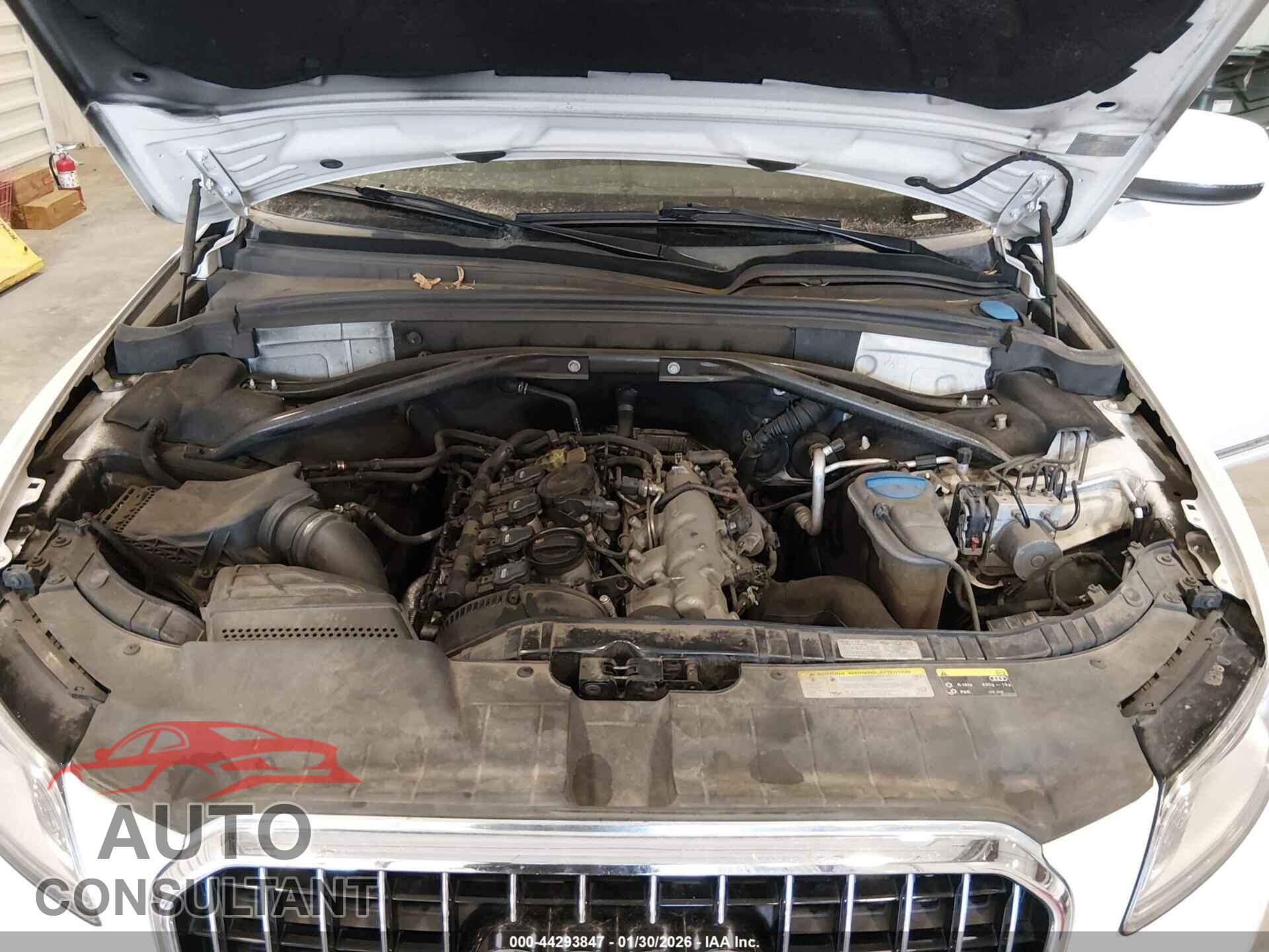 AUDI Q5 2013 - WA1LFAFP1DA044346