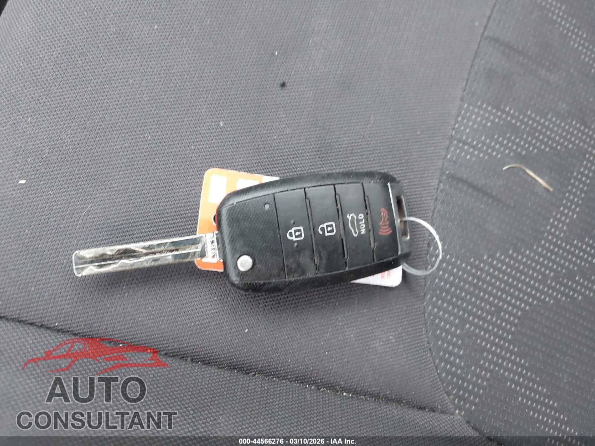 KIA RIO 2017 - KNADM4A36H6108909