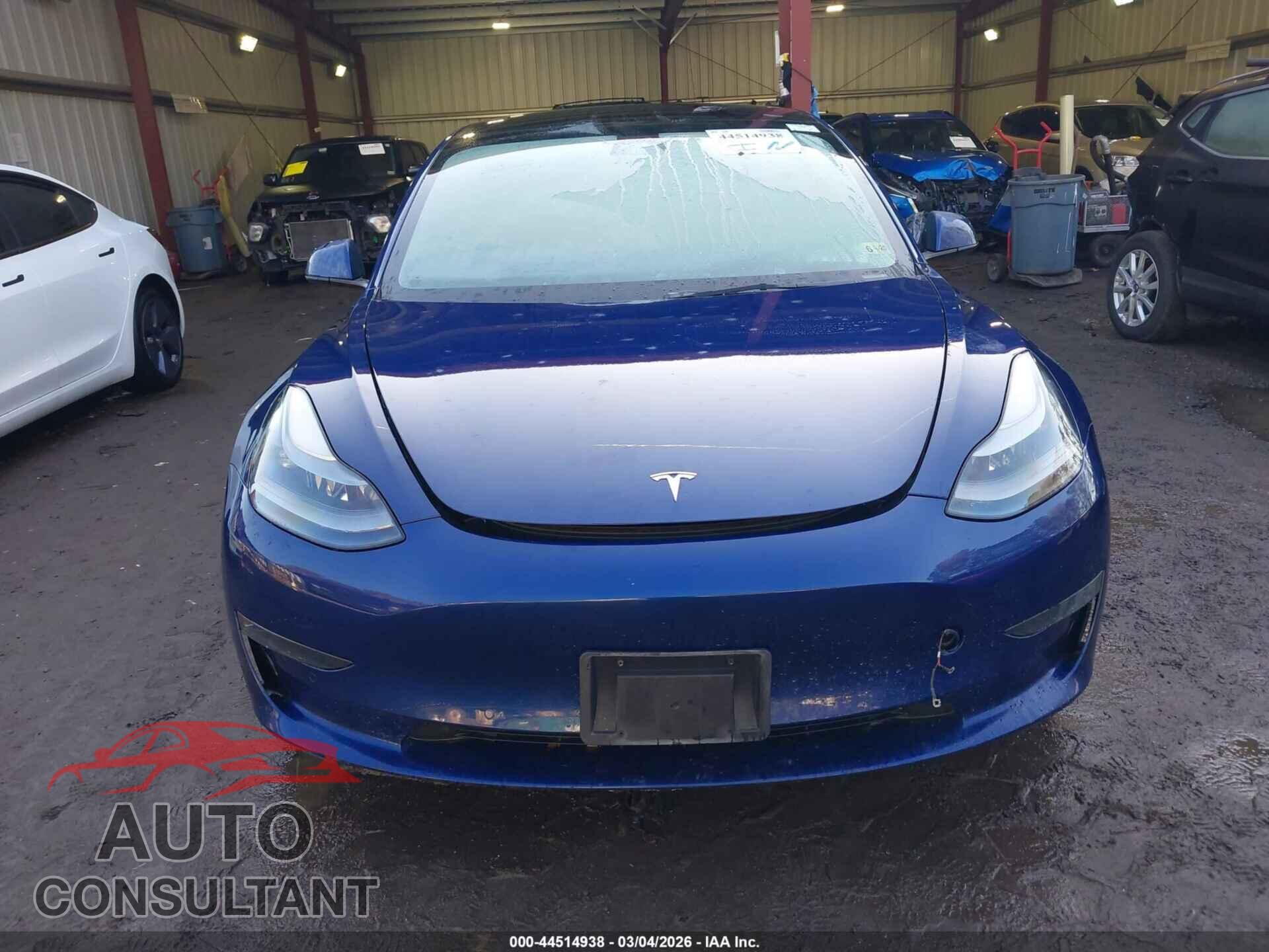 TESLA MODEL 3 2022 - 5YJ3E1EA0NF289914