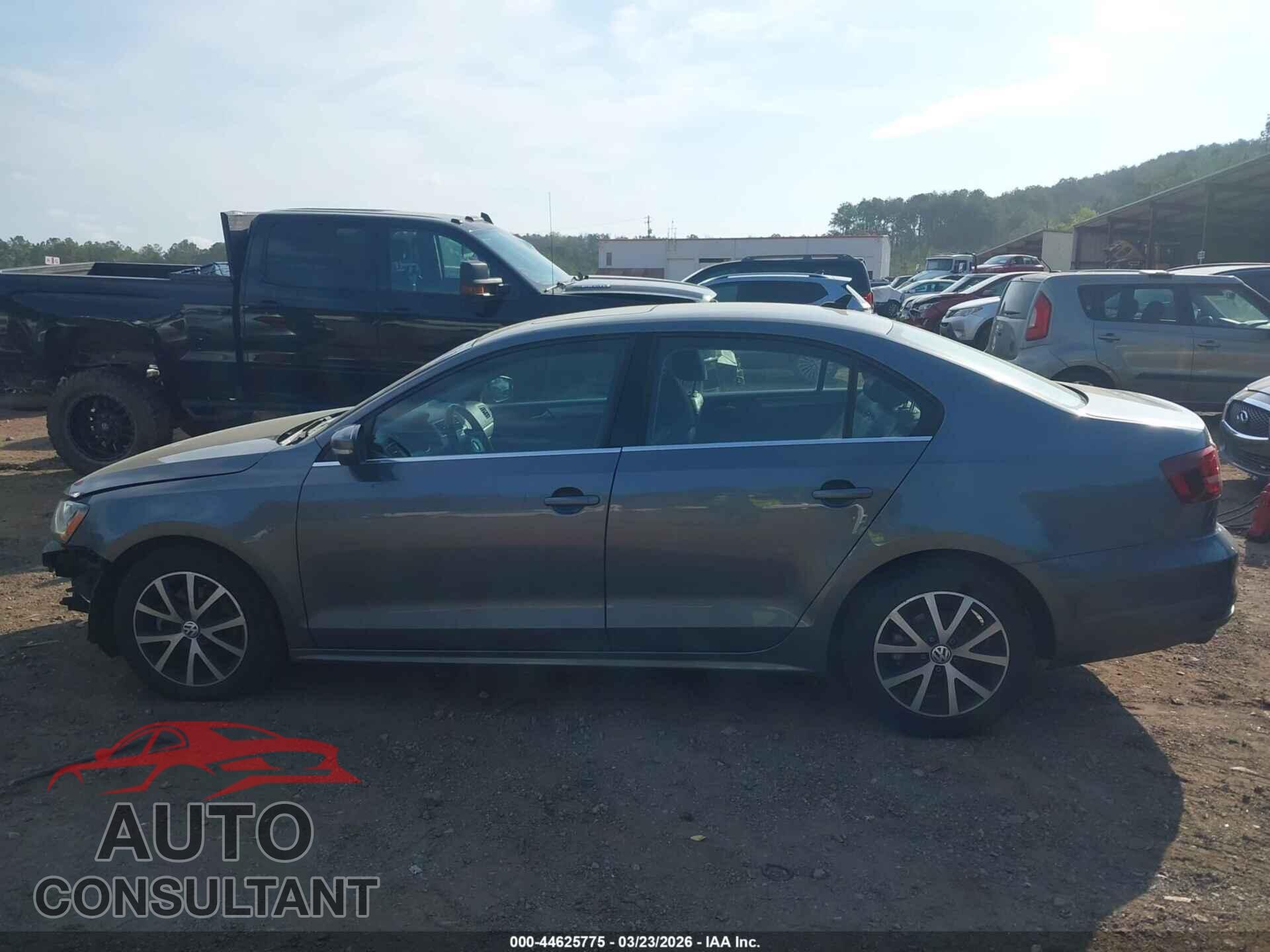 VOLKSWAGEN JETTA 2017 - 3VWDB7AJ3HM234828