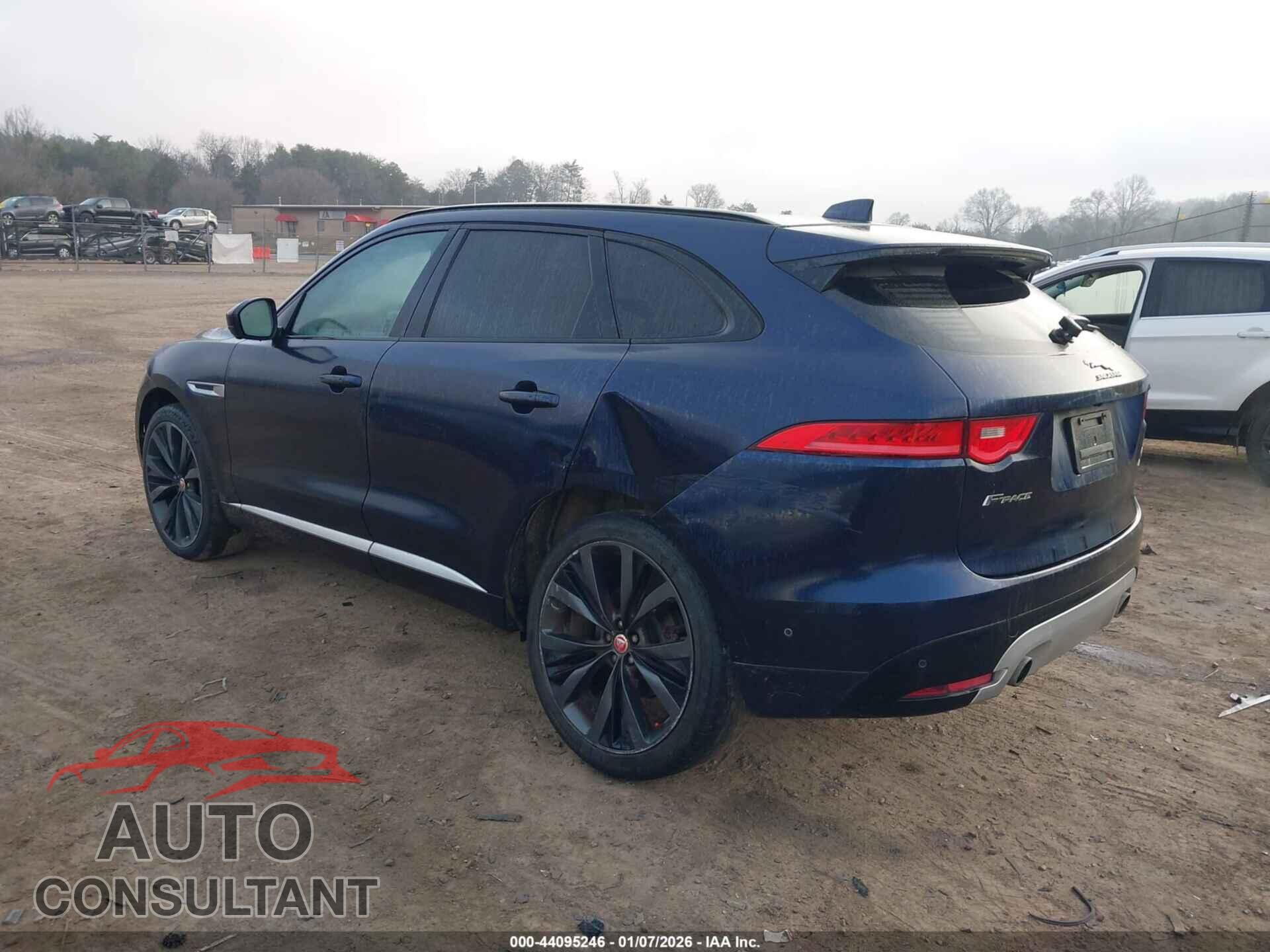 JAGUAR F-PACE 2018 - SADCM2FV7JA246396