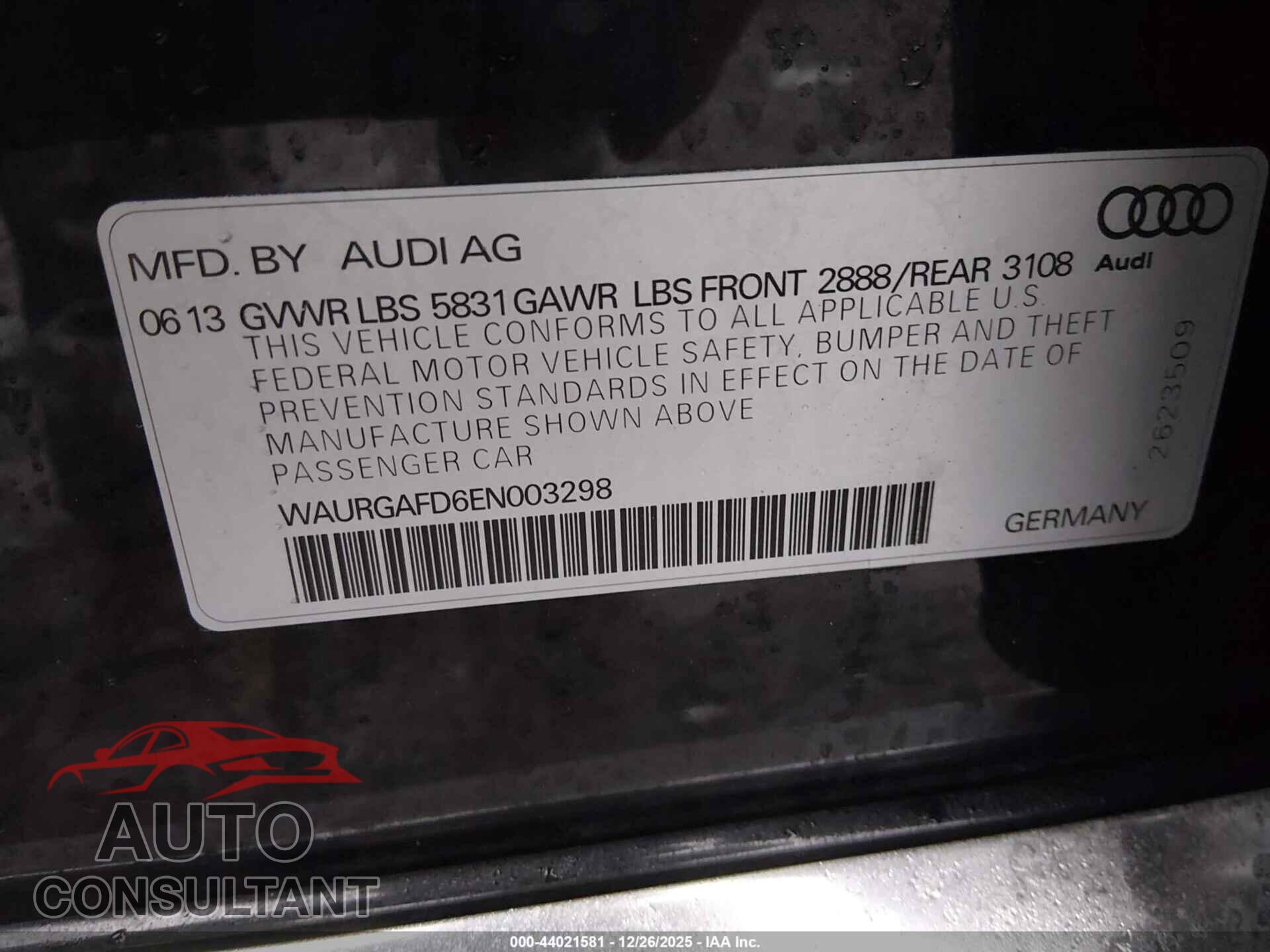 AUDI A8 L 2014 - WAURGAFD6EN003298