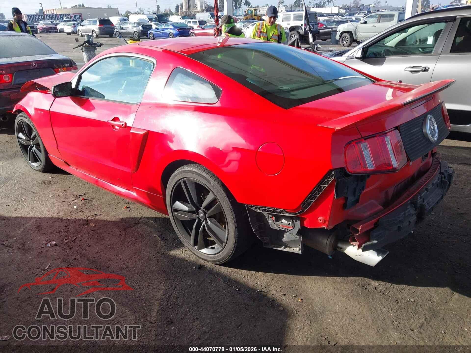 FORD MUSTANG 2012 - 1ZVBP8AM2C5245617