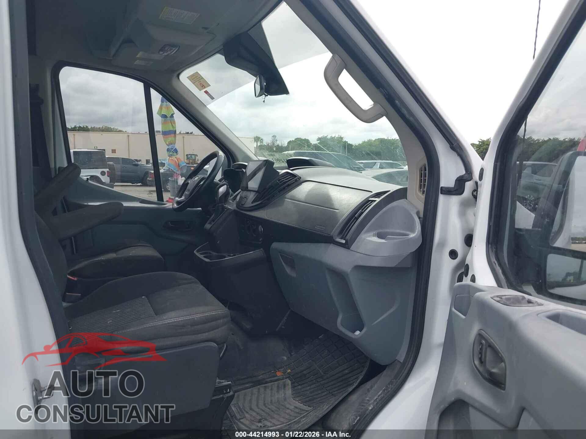 FORD TRANSIT-250 2015 - 1FTNR1CG9FKB25411