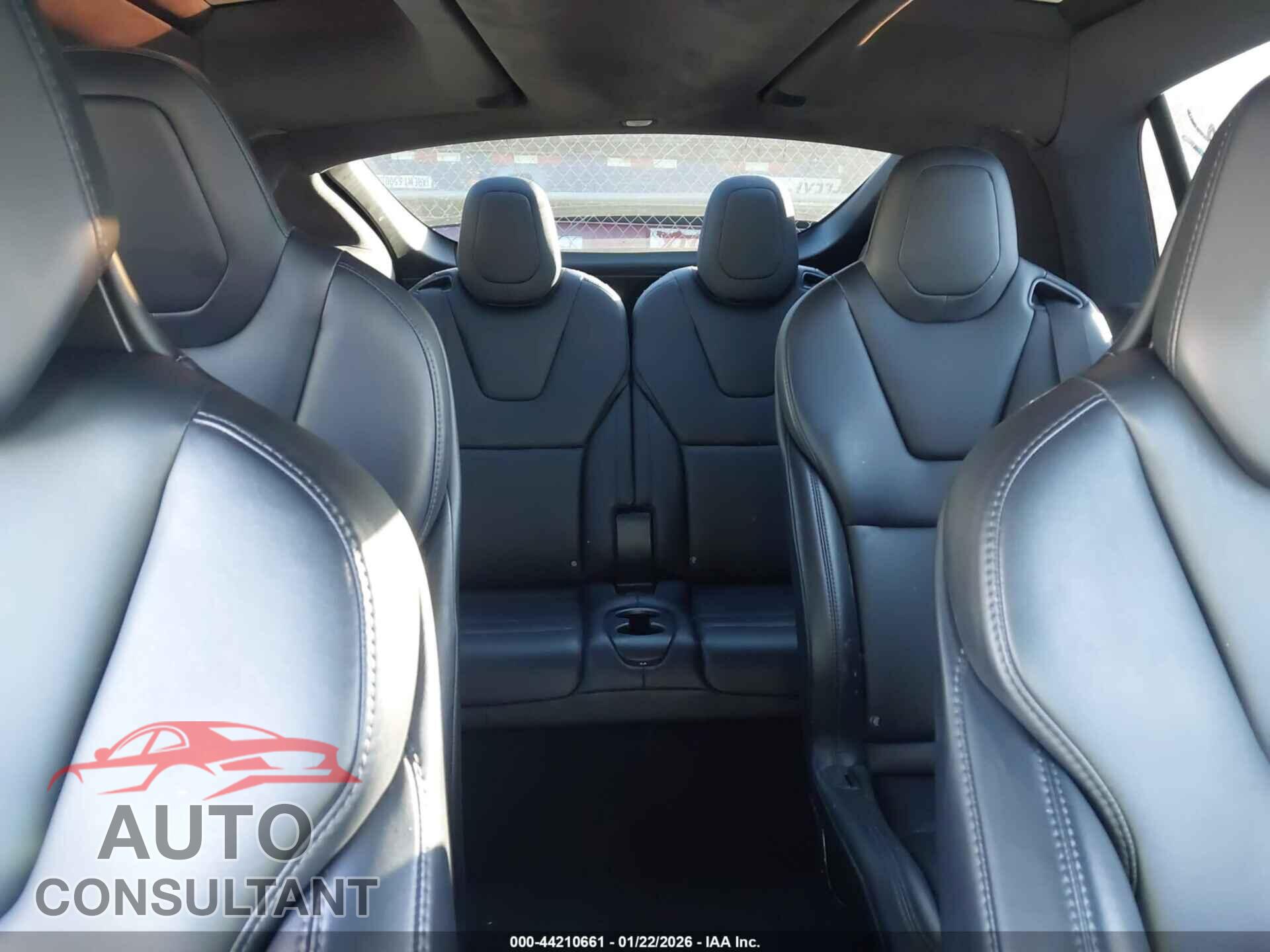 TESLA MODEL X 2018 - 5YJXCBE20JF110593