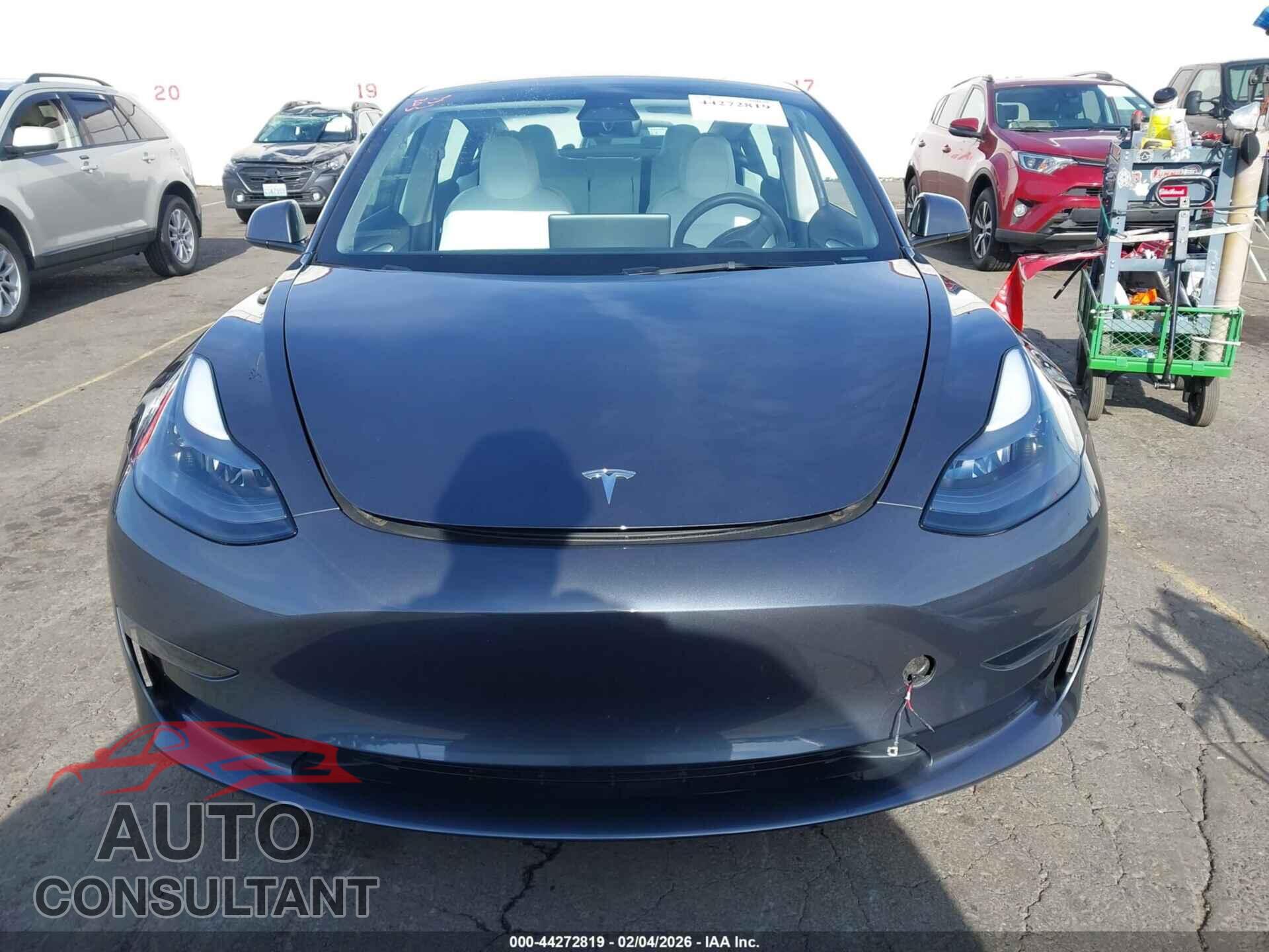 TESLA MODEL 3 2023 - 5YJ3E1EA0PF707651