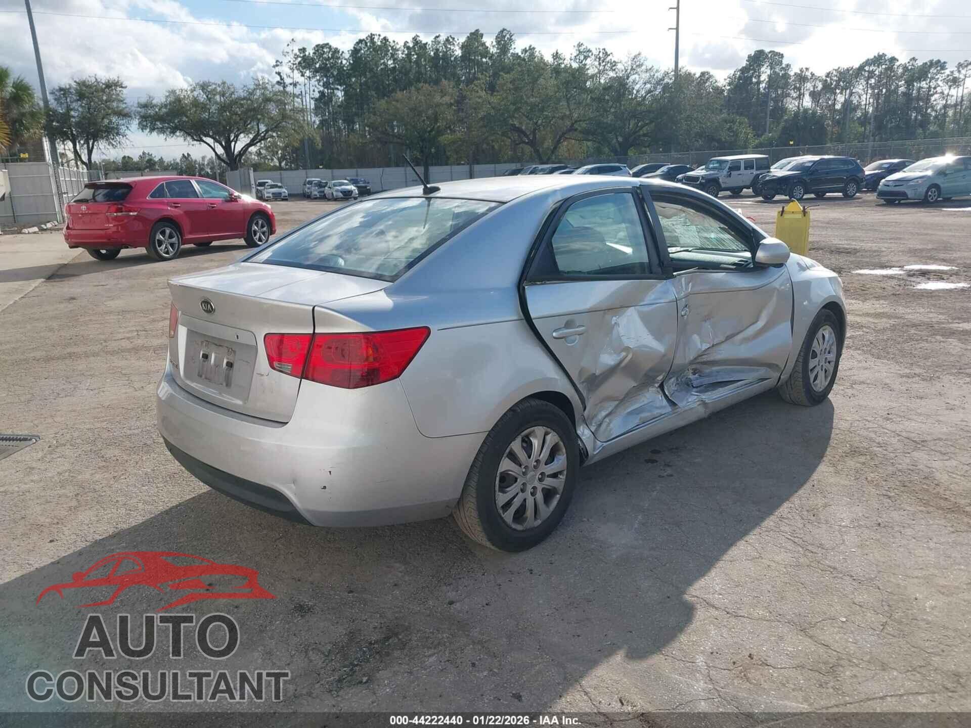KIA FORTE 2012 - KNAFT4A23C5580082