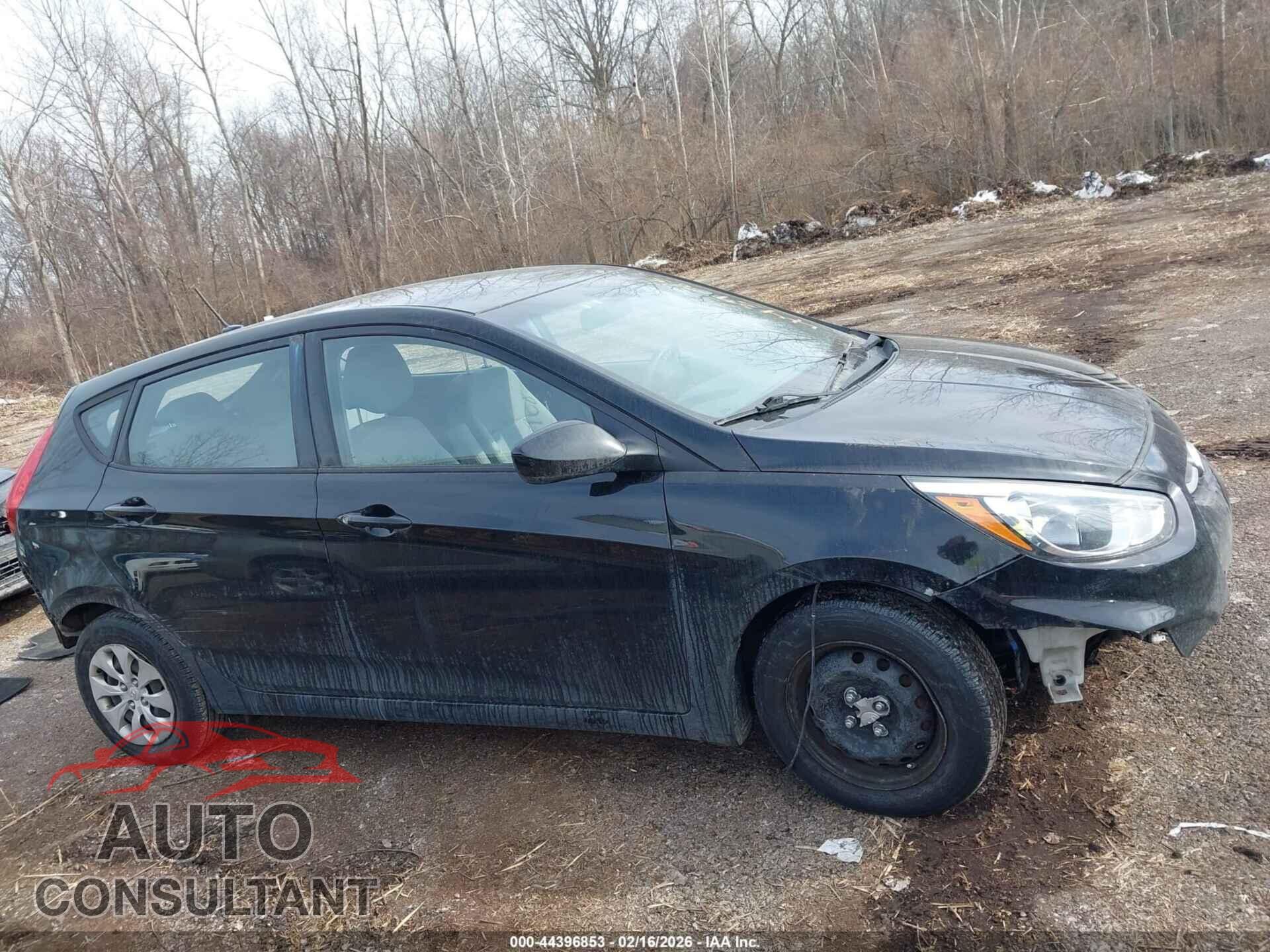 HYUNDAI ACCENT 2015 - KMHCT5AE2FU231703