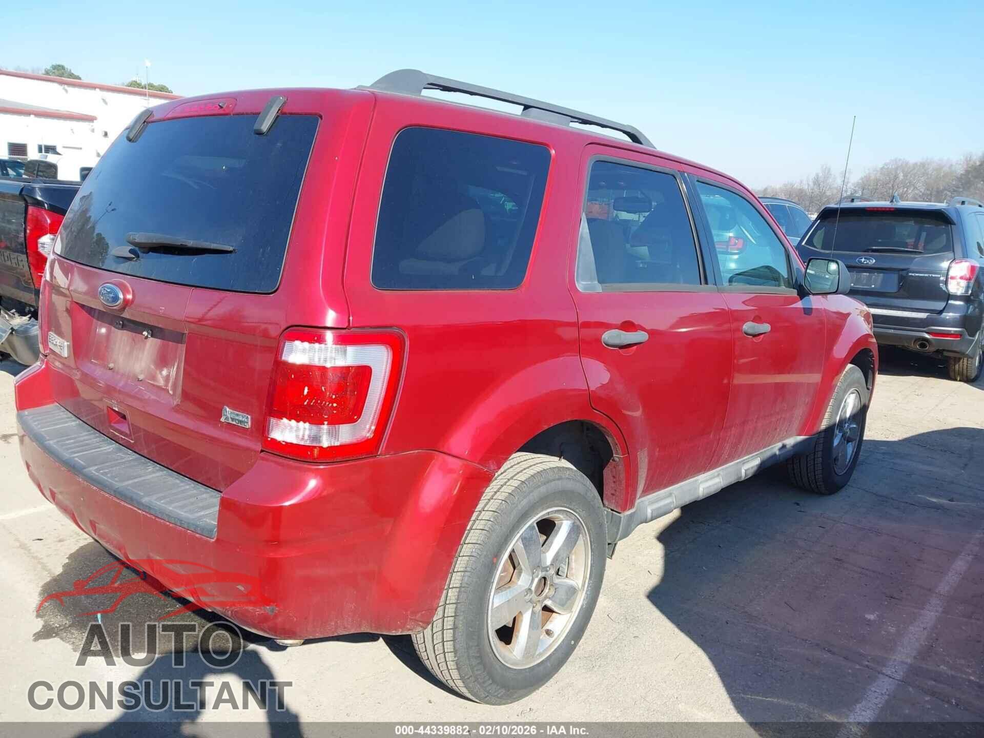FORD ESCAPE 2012 - 1FMCU0DG8CKC00606