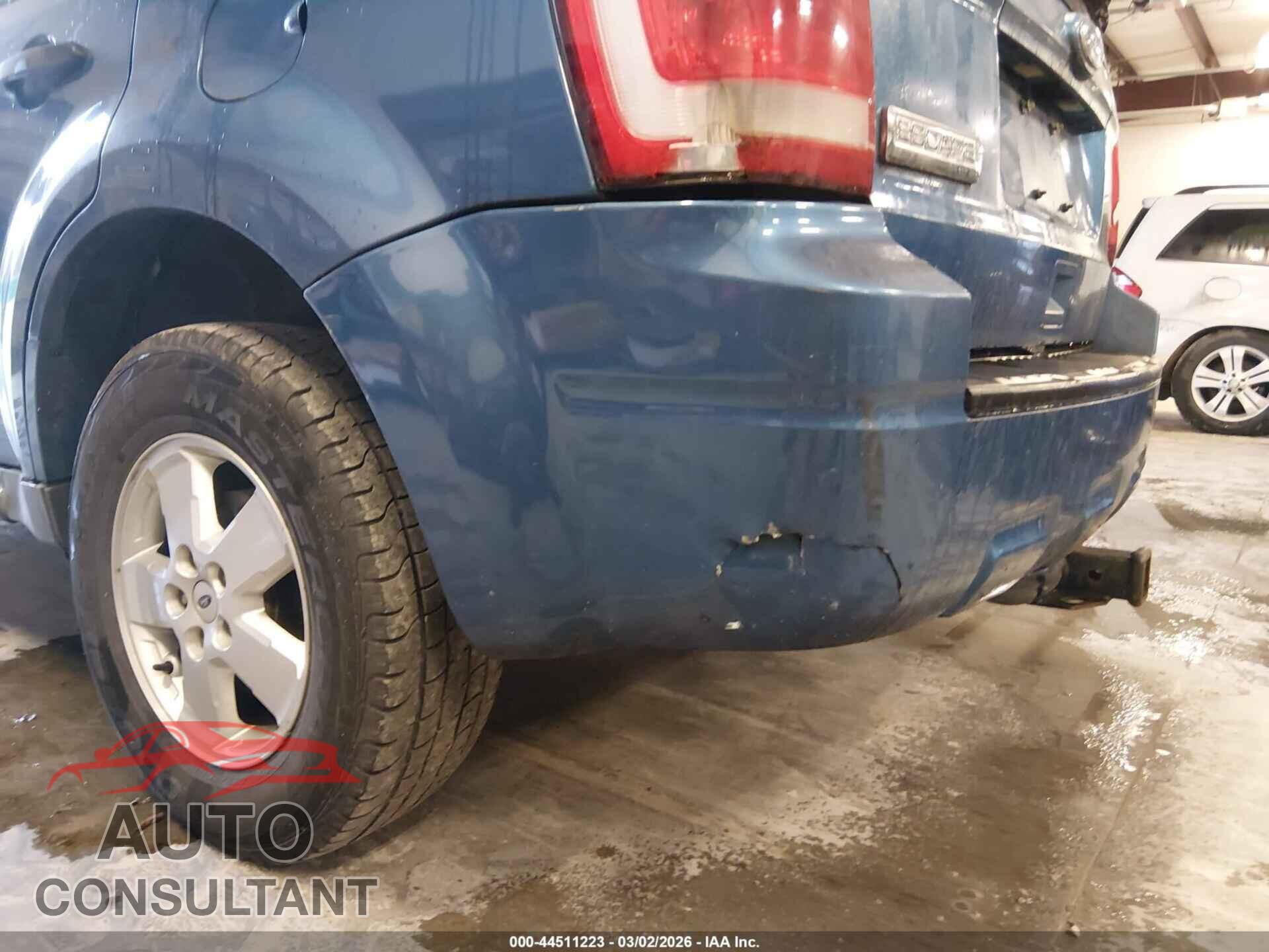 FORD ESCAPE 2010 - 1FMCU0D73AKB31840