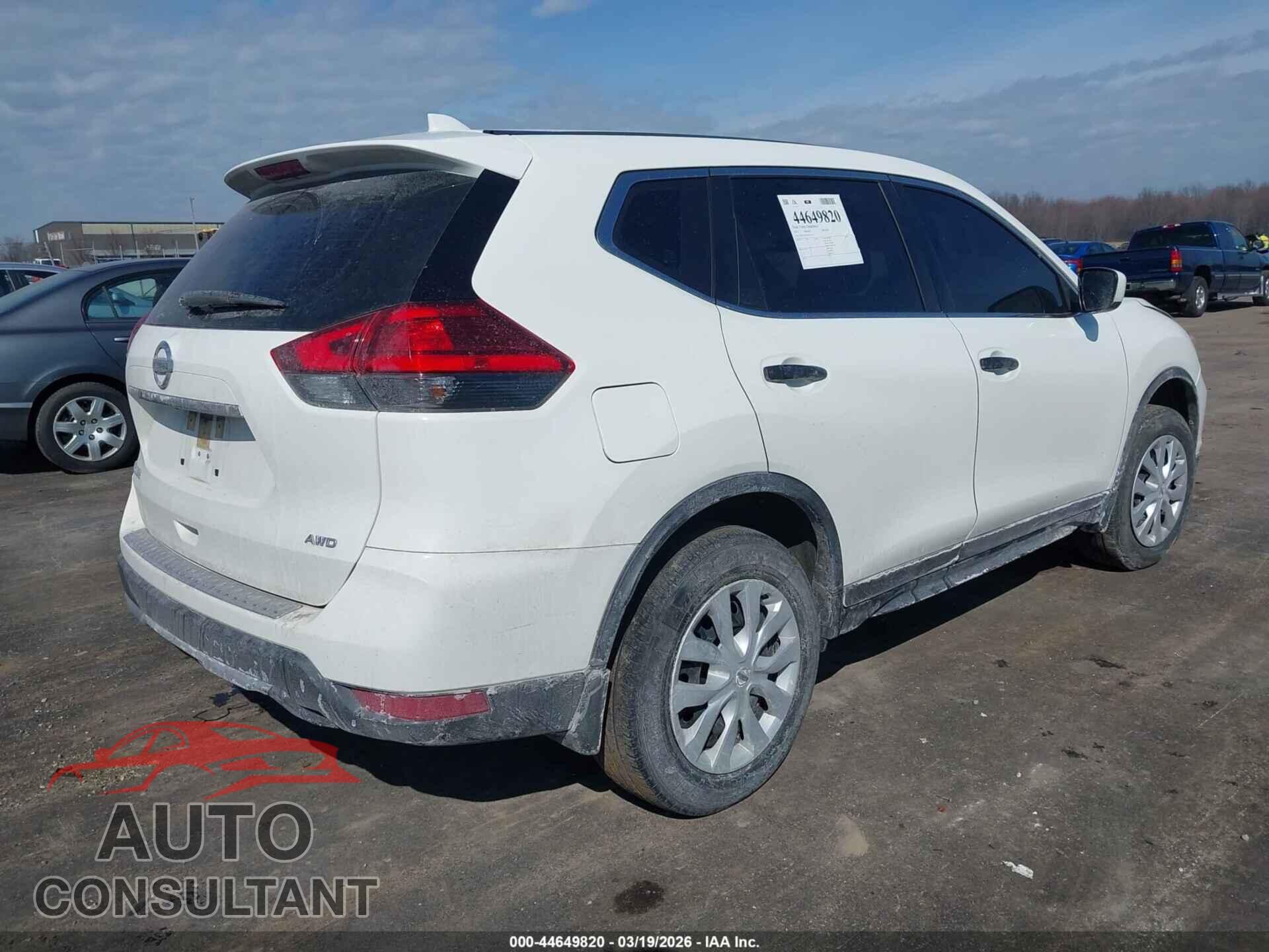 NISSAN ROGUE 2017 - JN8AT2MV5HW013353