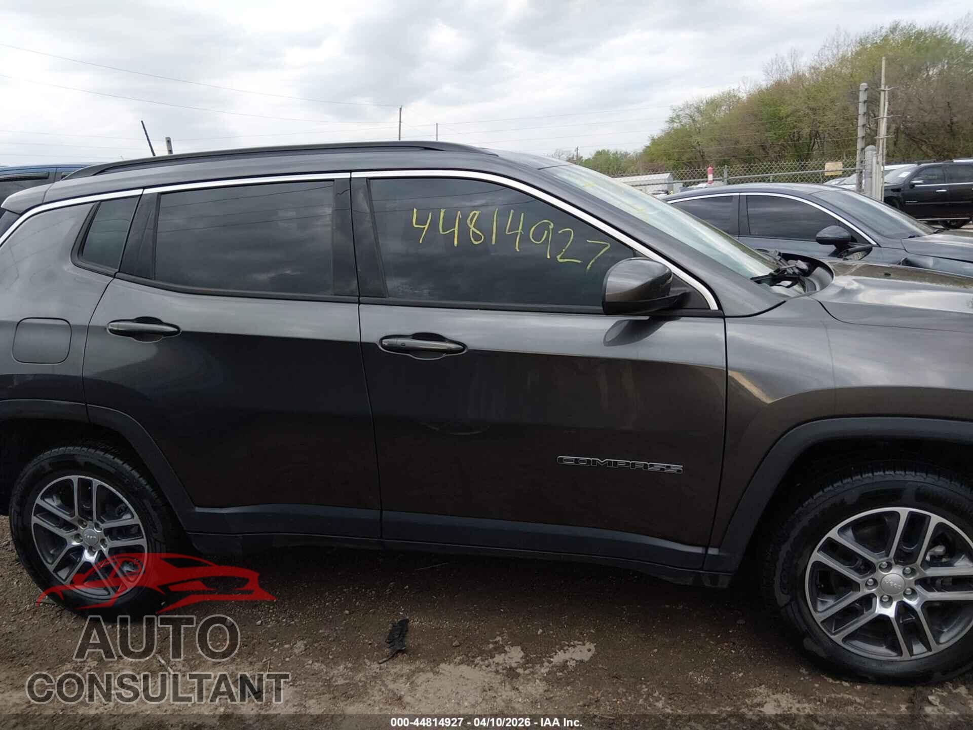 JEEP COMPASS 2020 - 3C4NJDBB6LT139422