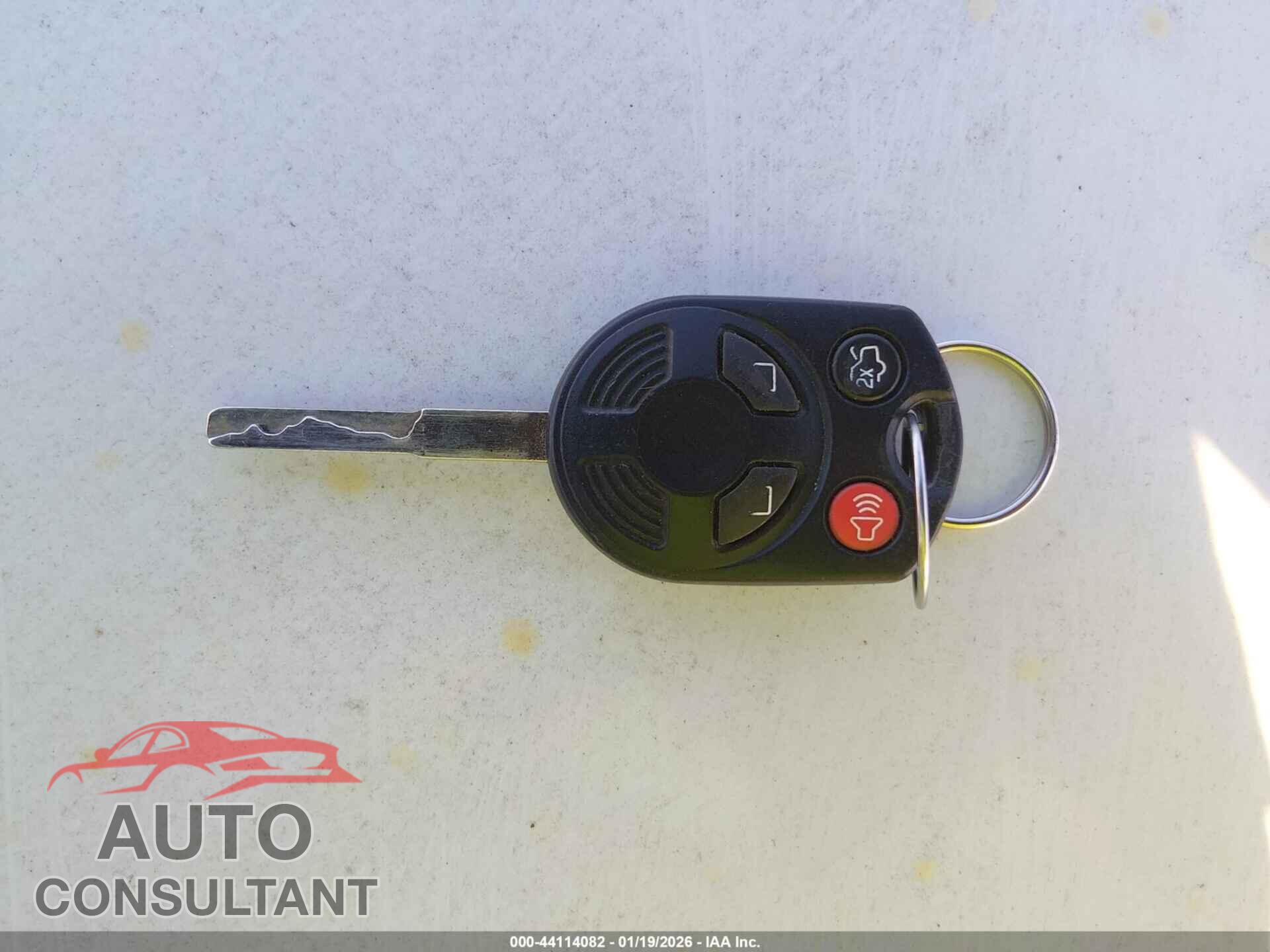 FORD FOCUS 2015 - 1FADP3F28FL288158
