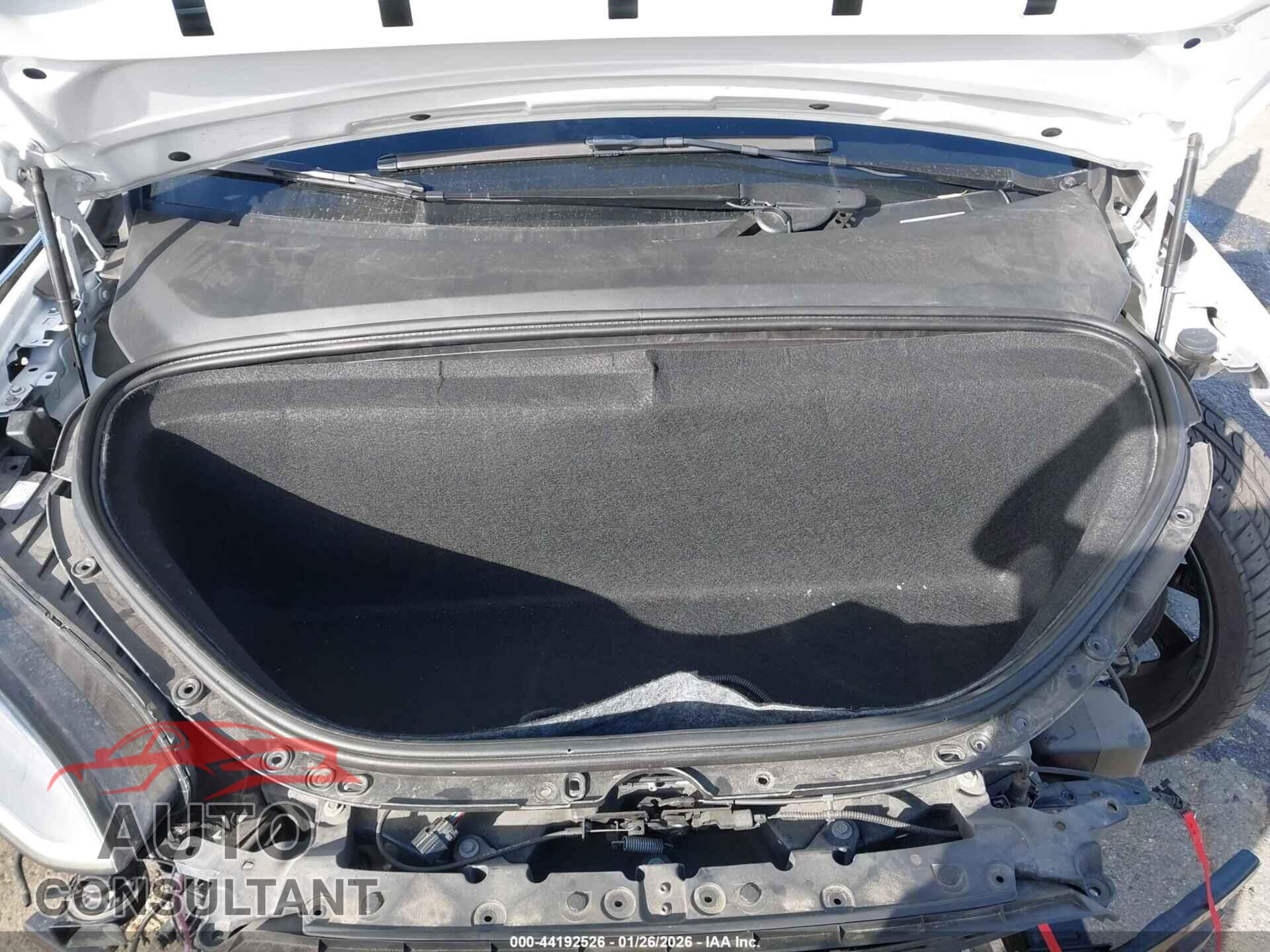 TESLA MODEL X 2019 - 5YJXCBE28KF188766