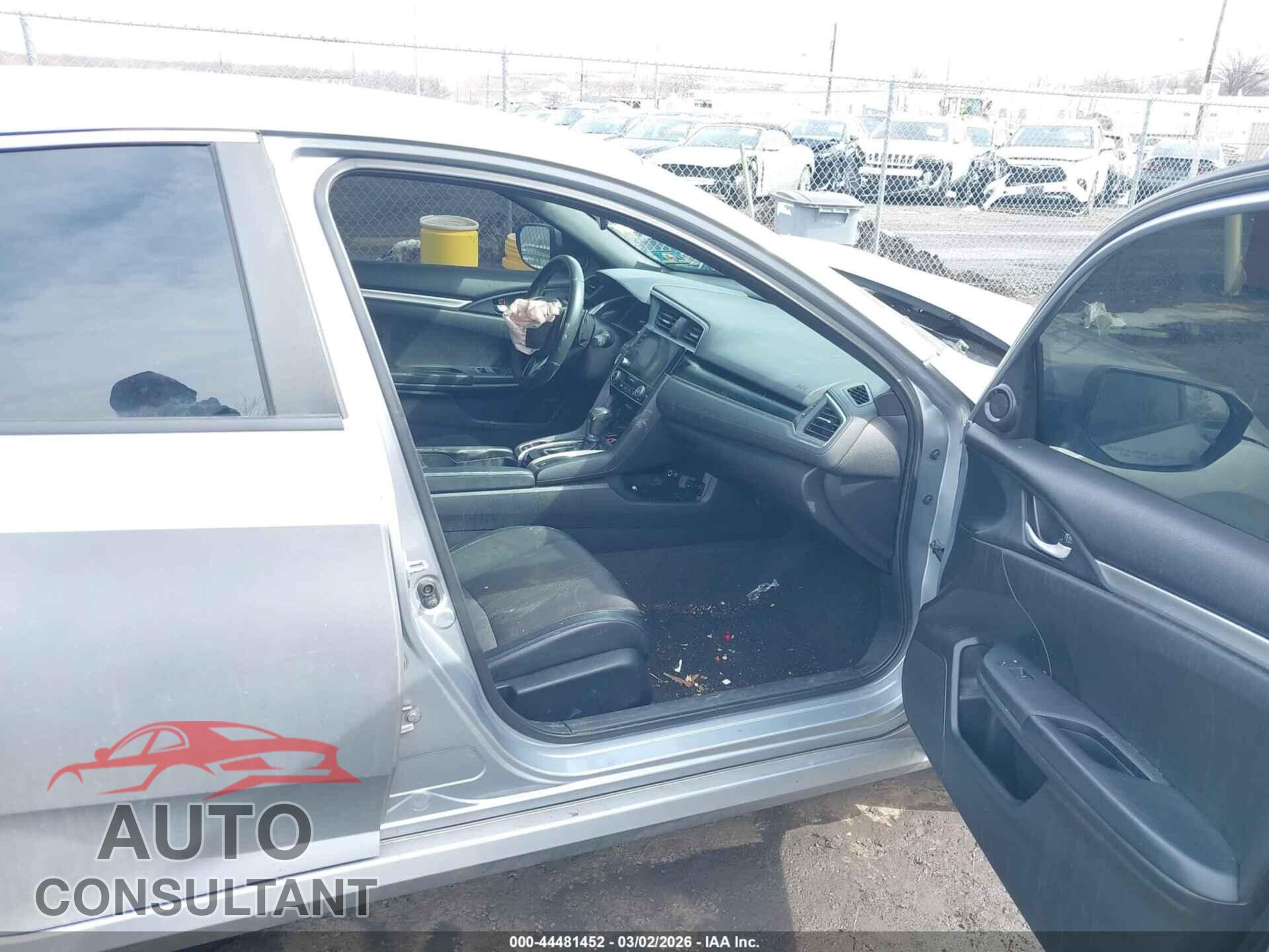 HONDA CIVIC 2020 - 2HGFC2F88LH593165