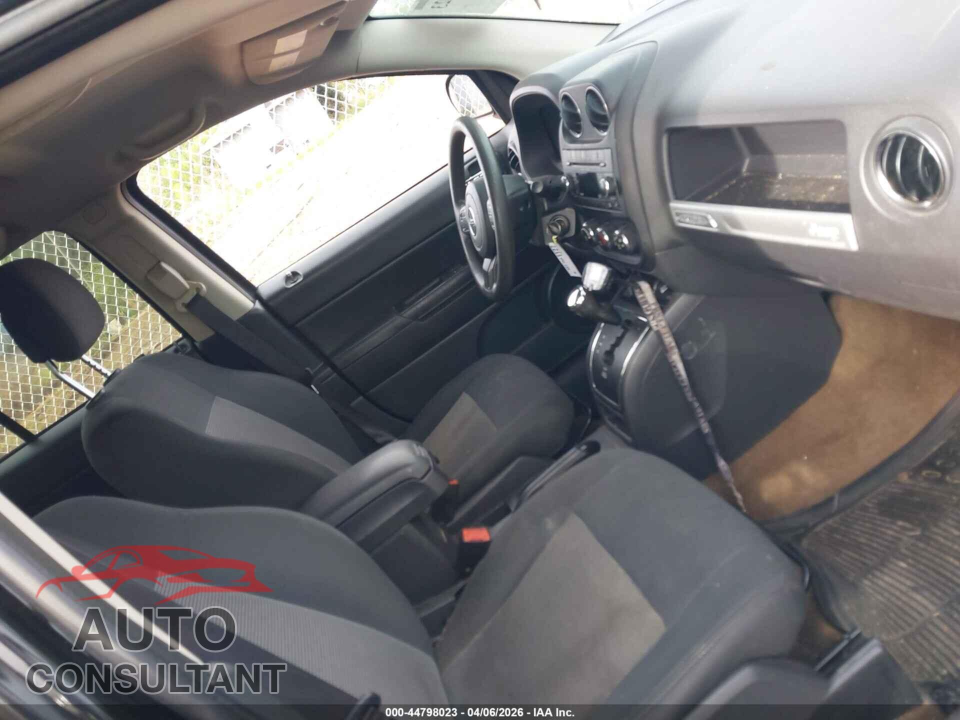 JEEP COMPASS 2017 - 1C4NJCBA0HD147952