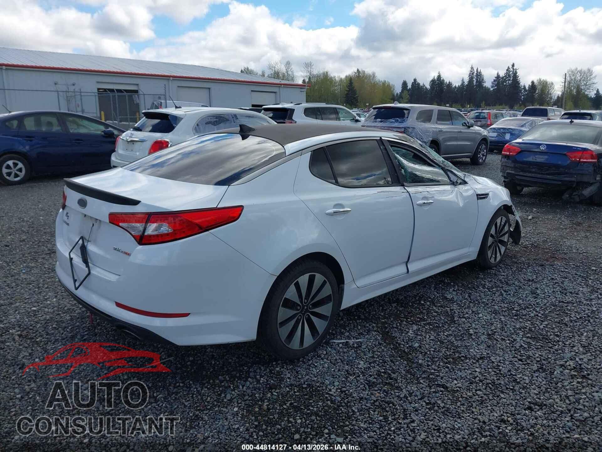 KIA OPTIMA 2013 - 5XXGR4A63DG185311