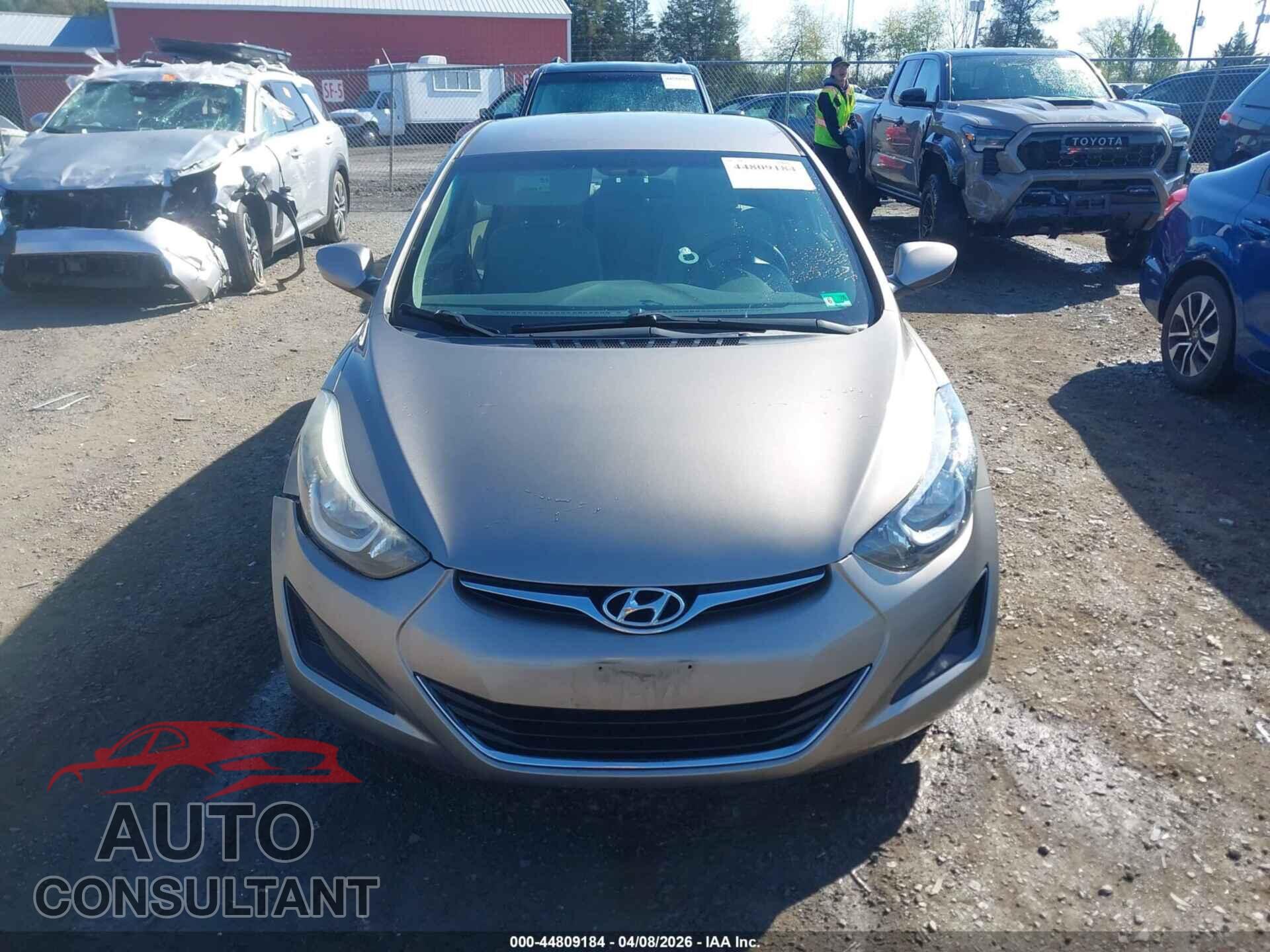 HYUNDAI ELANTRA 2015 - 5NPDH4AE3FH556360