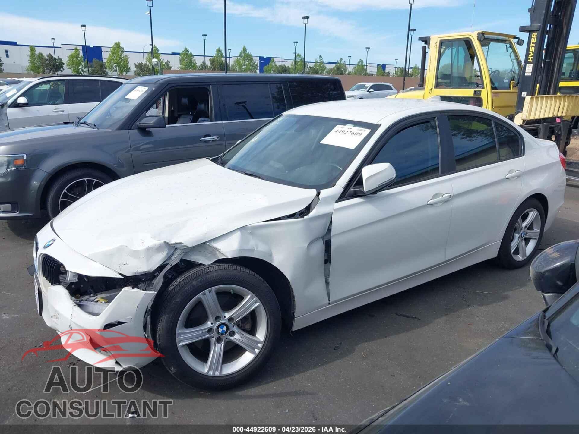 BMW 328I 2013 - WBA3C1C59DF444611