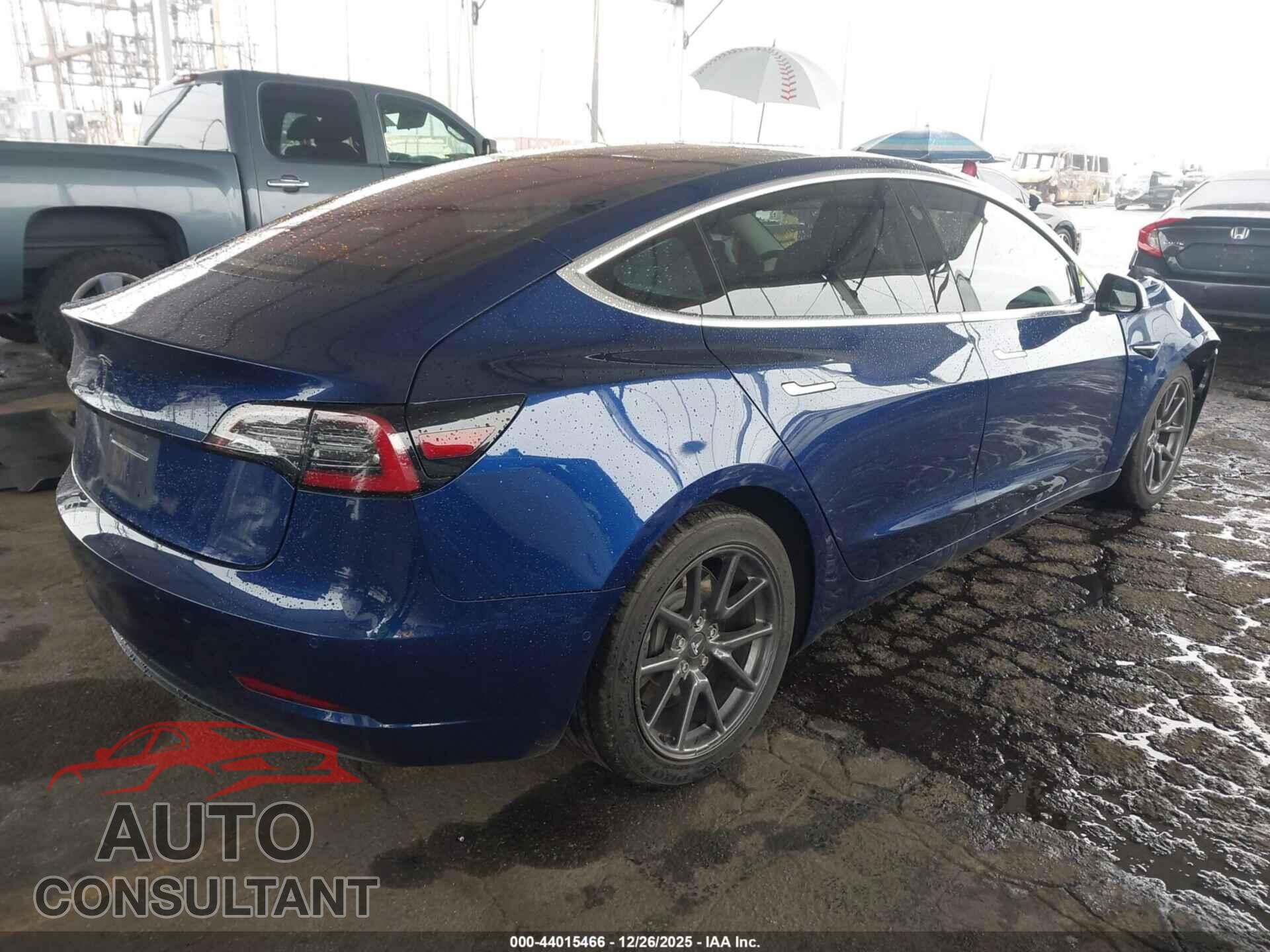 TESLA MODEL 3 2018 - 5YJ3E1EA3JF016914