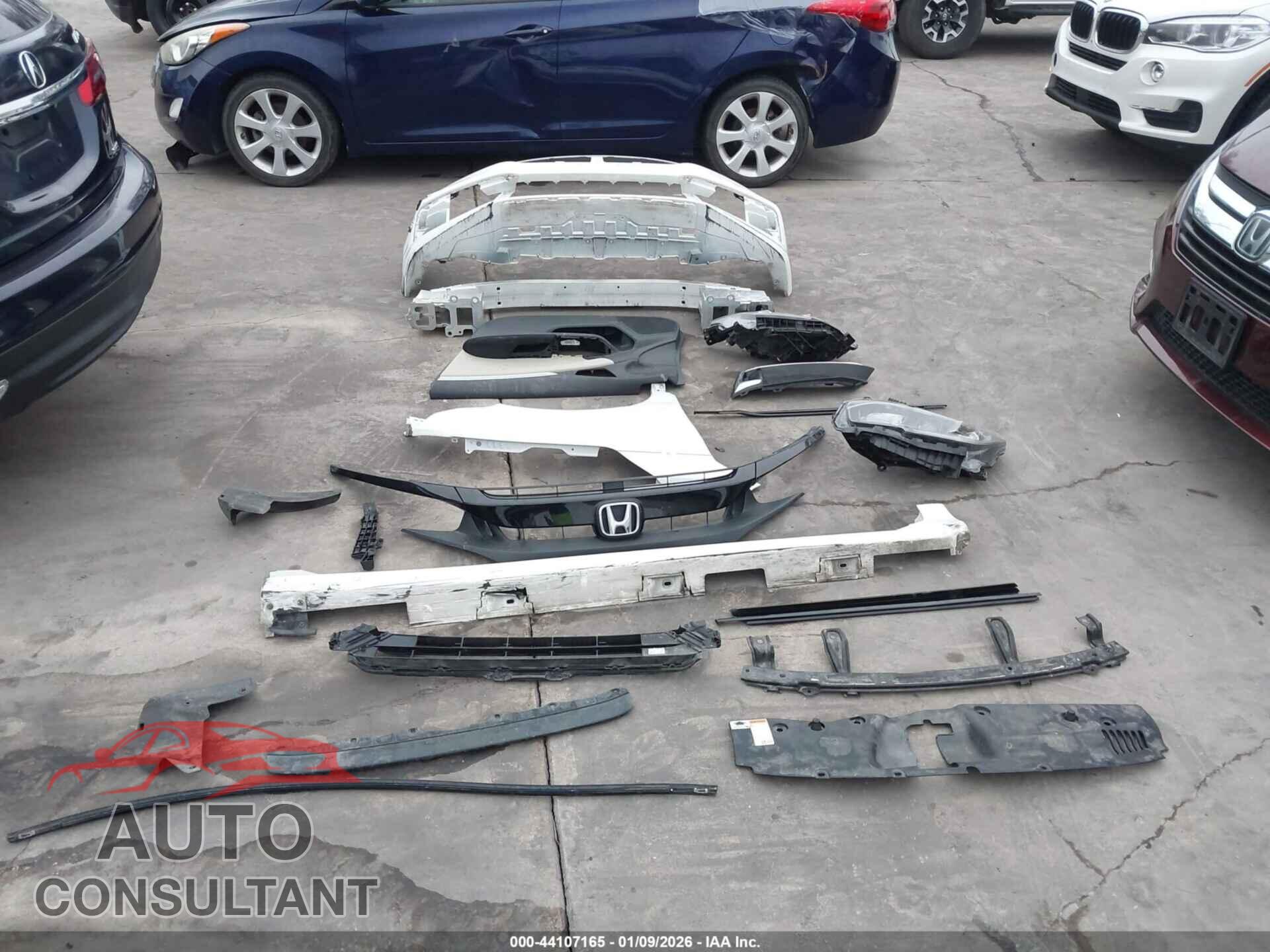 HONDA CIVIC 2019 - 19XFC2F63KE003347