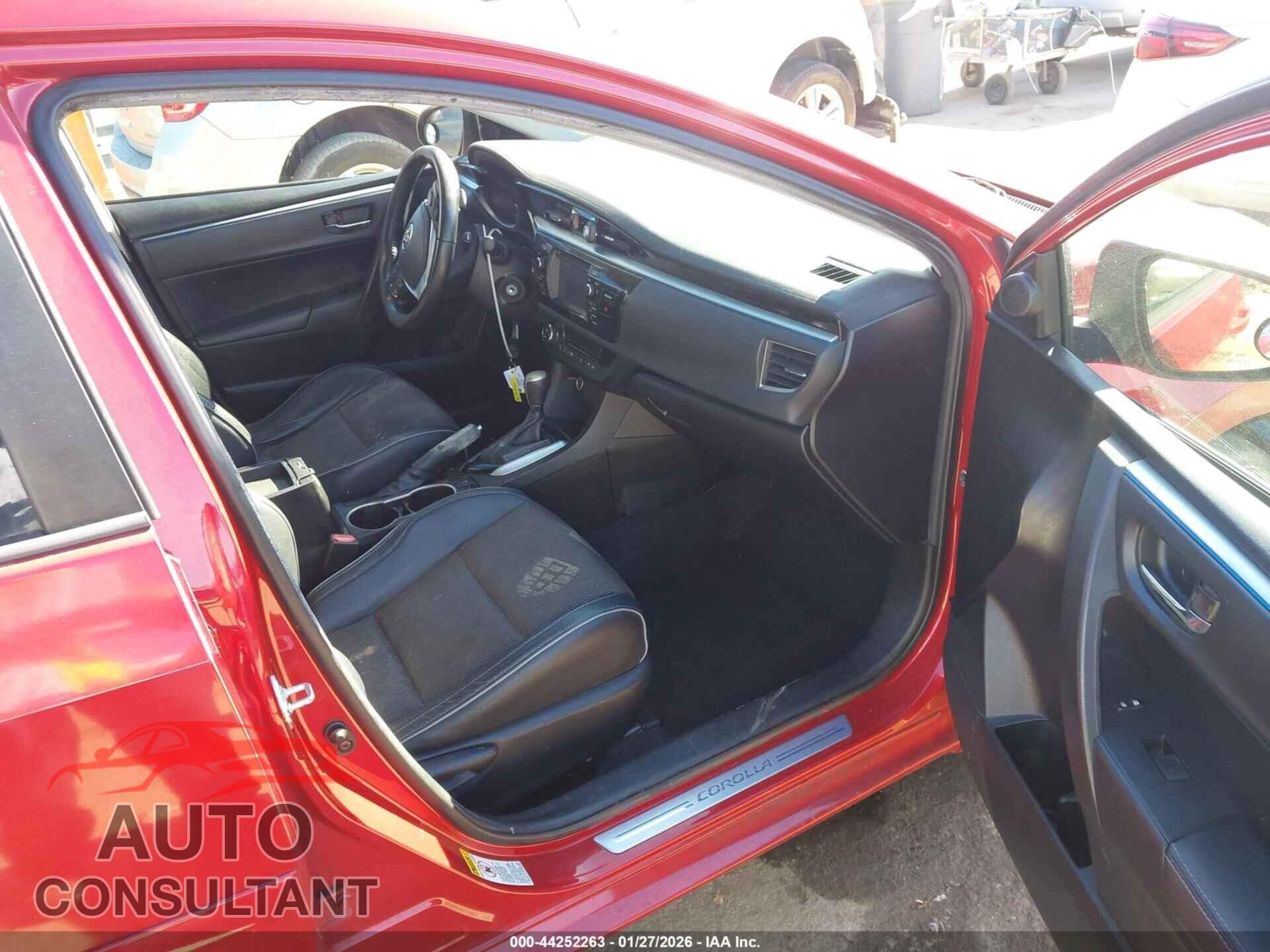 TOYOTA COROLLA 2014 - 5YFBURHE9EP002893