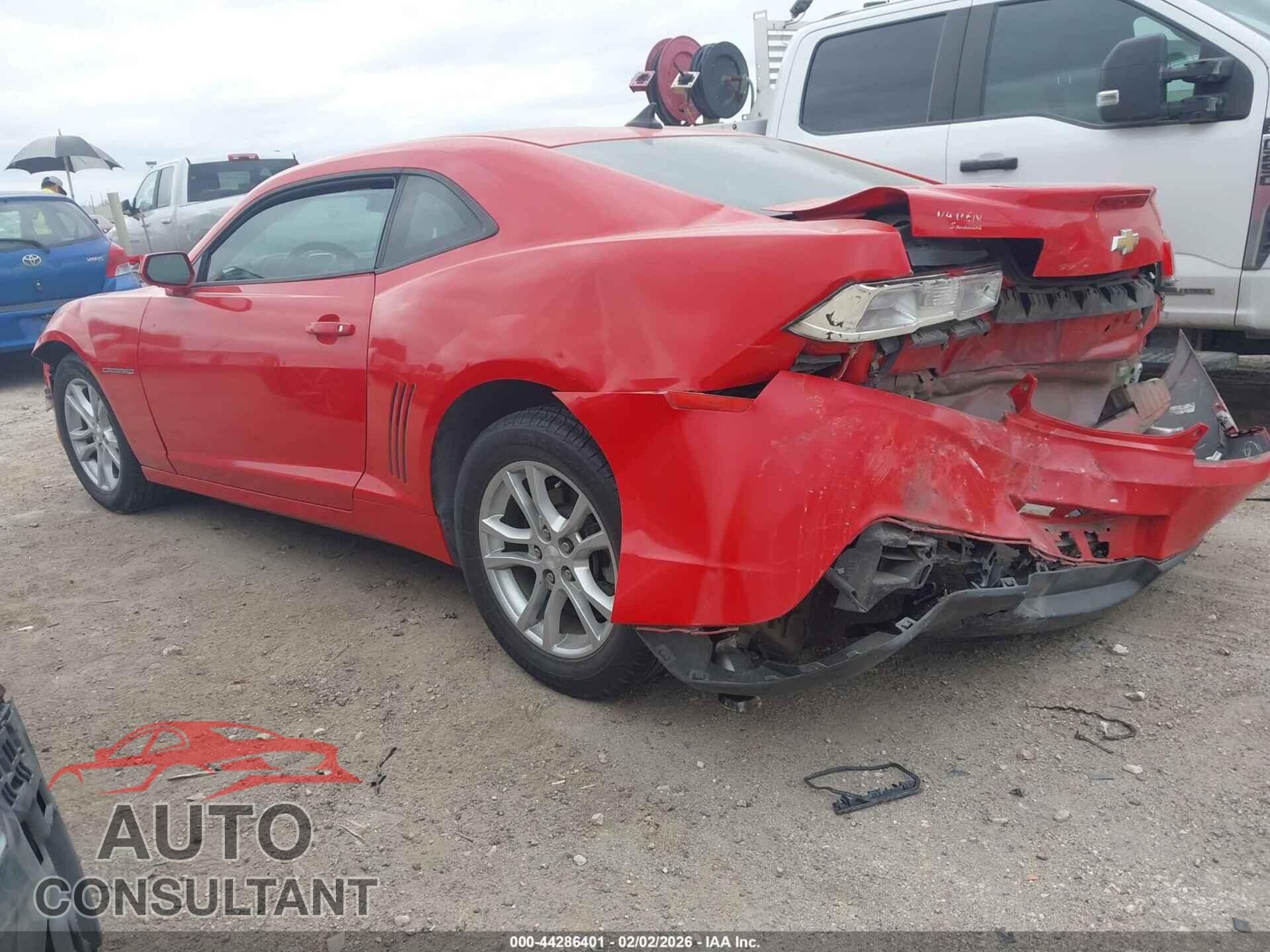 CHEVROLET CAMARO 2015 - 2G1FB1E30F9302456