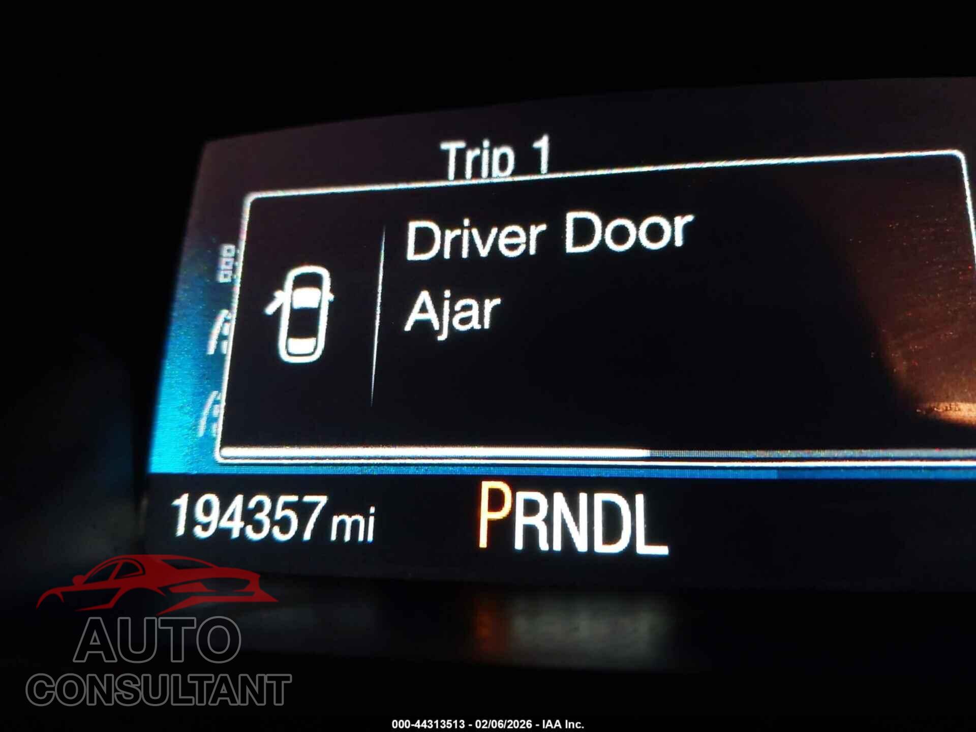 FORD FOCUS 2017 - 1FADP3E23HL266850
