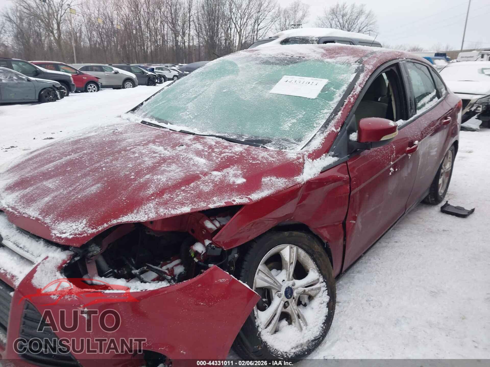 FORD FOCUS 2014 - 1FADP3F2XEL283154