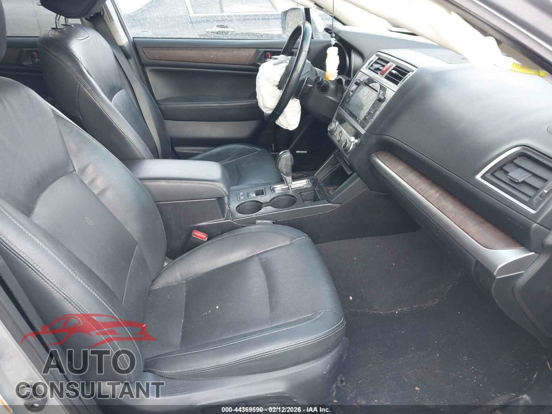 SUBARU OUTBACK 2016 - 4S4BSENC4G3288564