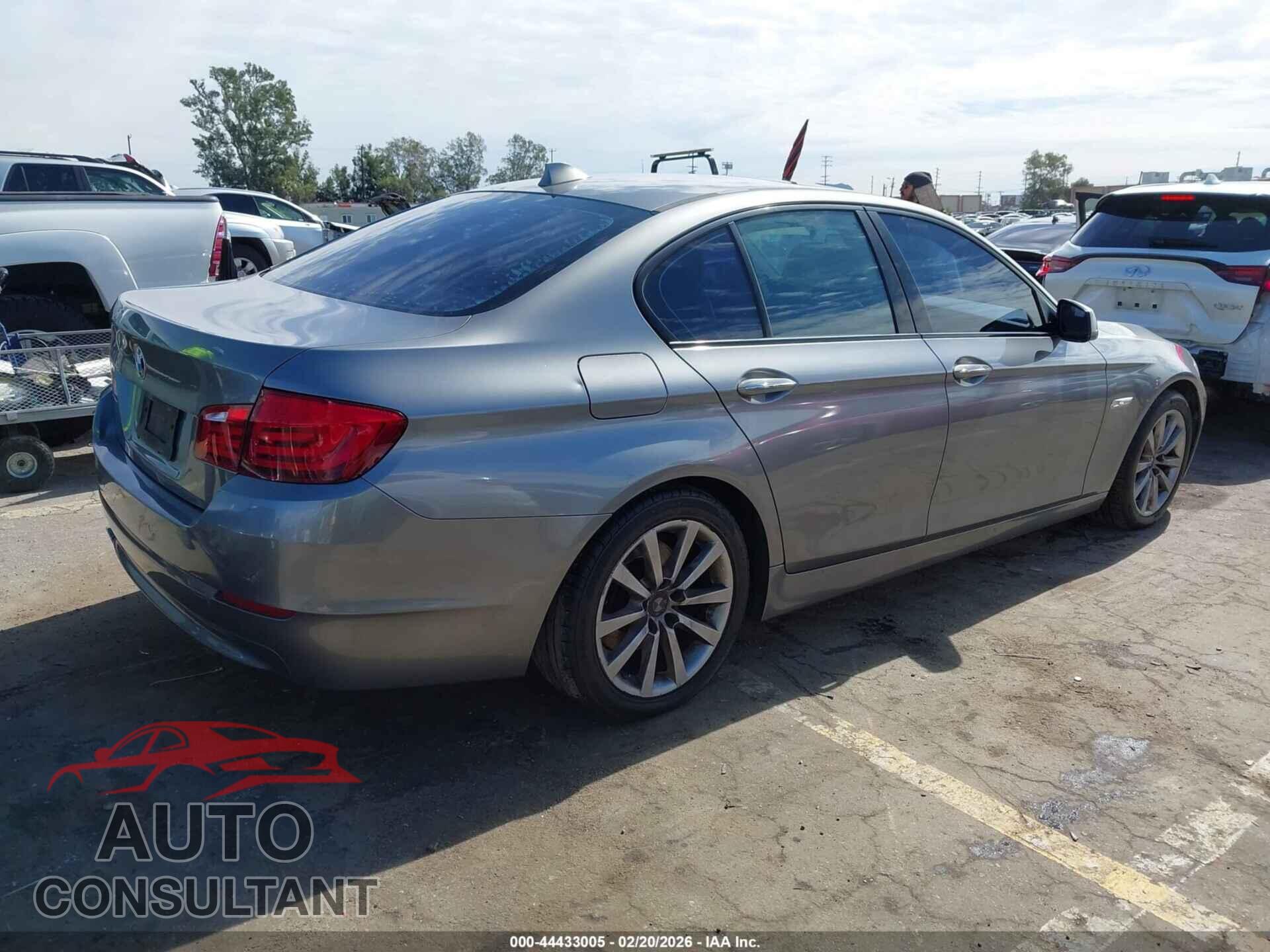 BMW 528I 2012 - WBAXG5C58CDX01538