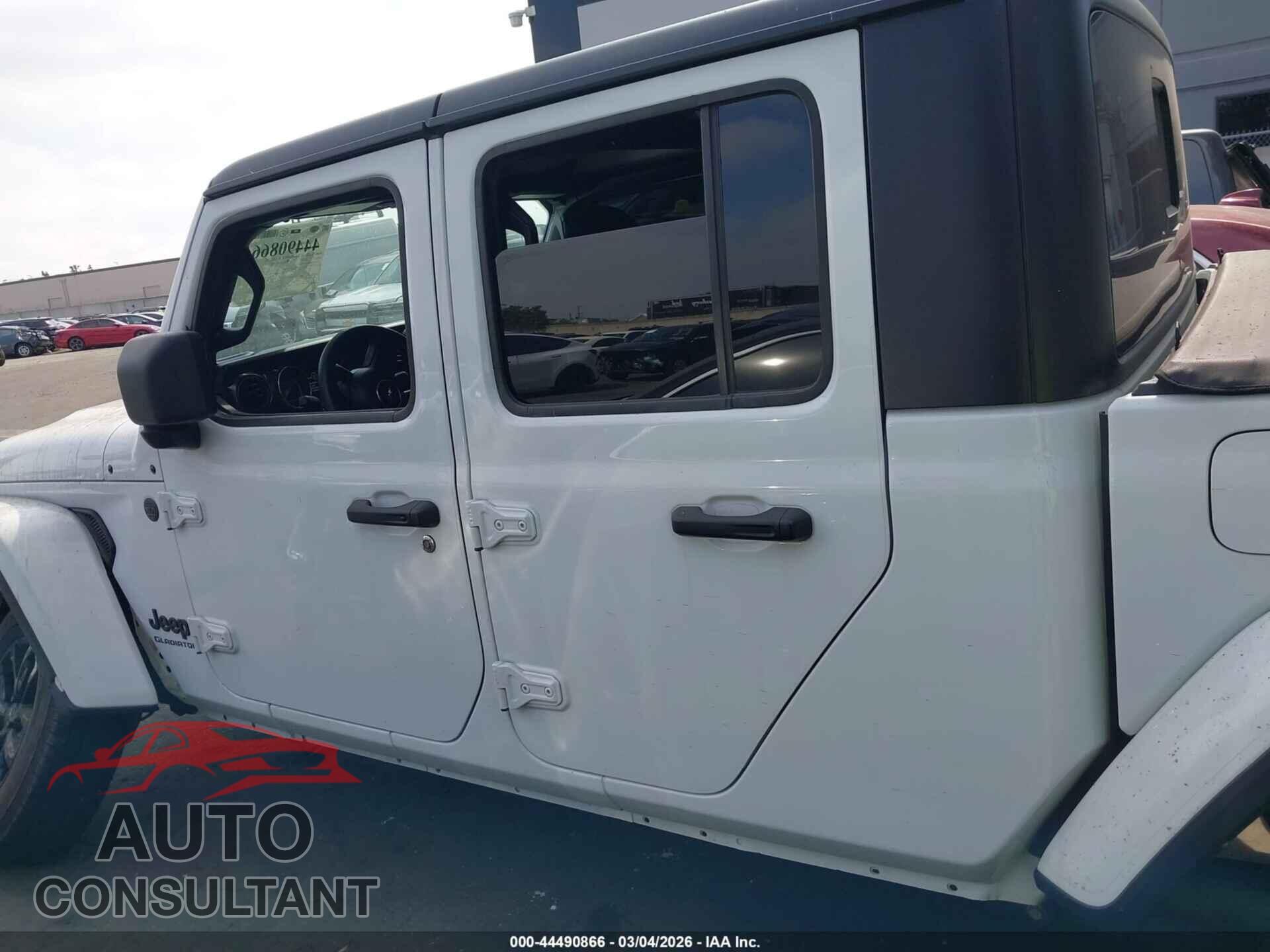 JEEP GLADIATOR 2022 - 1C6HJTAG5NL143553
