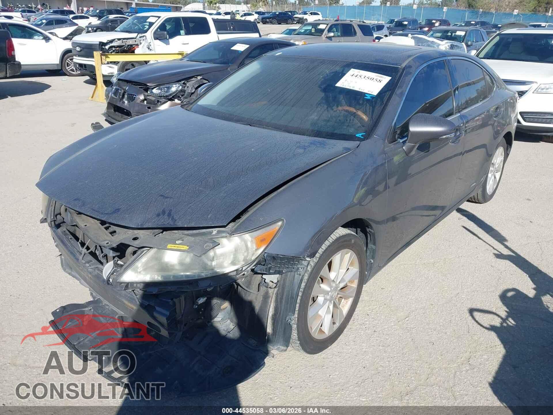 LEXUS ES 300H 2013 - JTHBW1GG8D2027102