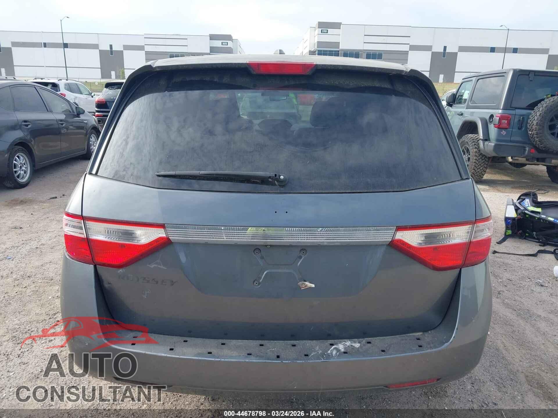 HONDA ODYSSEY 2011 - 5FNRL5H60BB016112