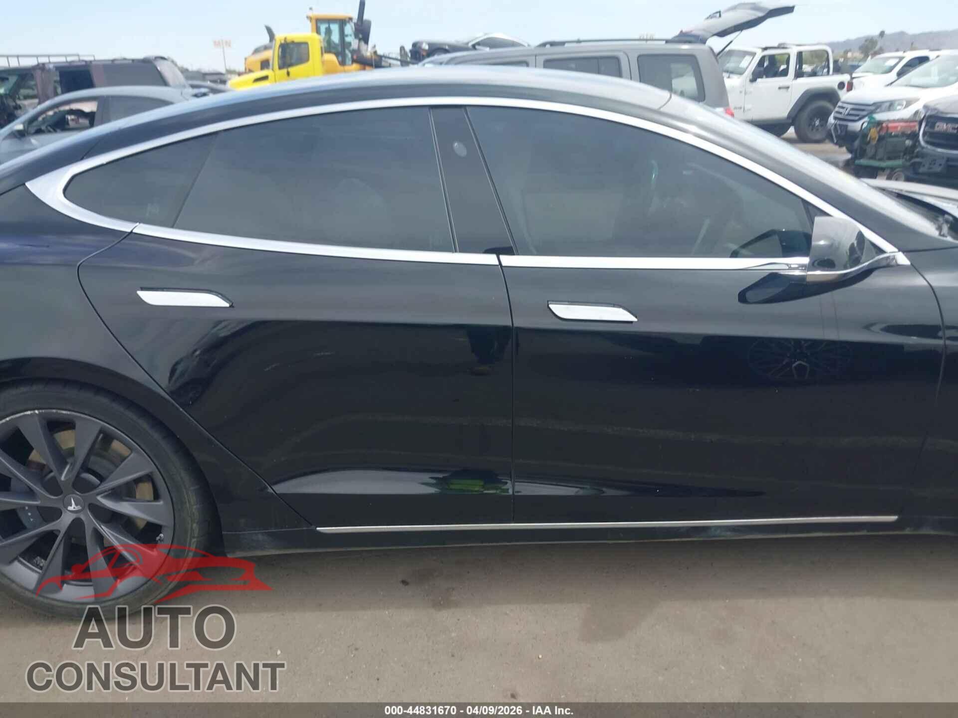 TESLA MODEL S 2021 - 5YJSA1E26MF425414